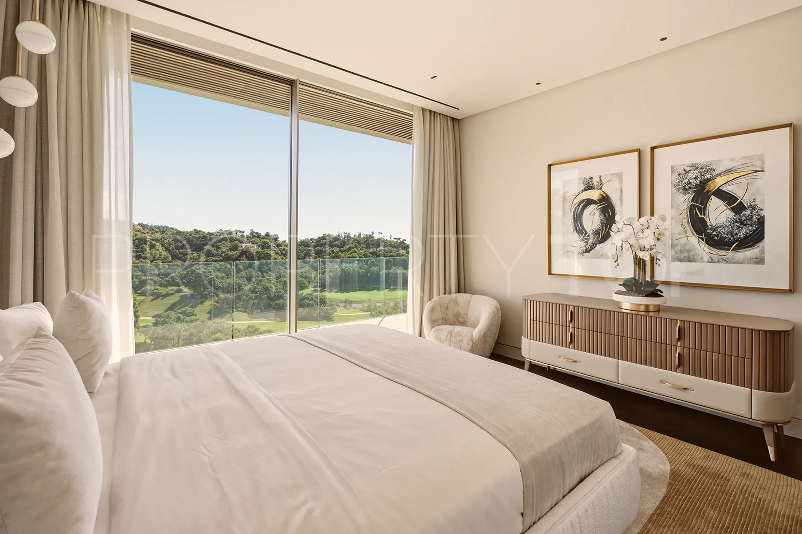 Casa de 9 dormitorios en venta en La Zagaleta