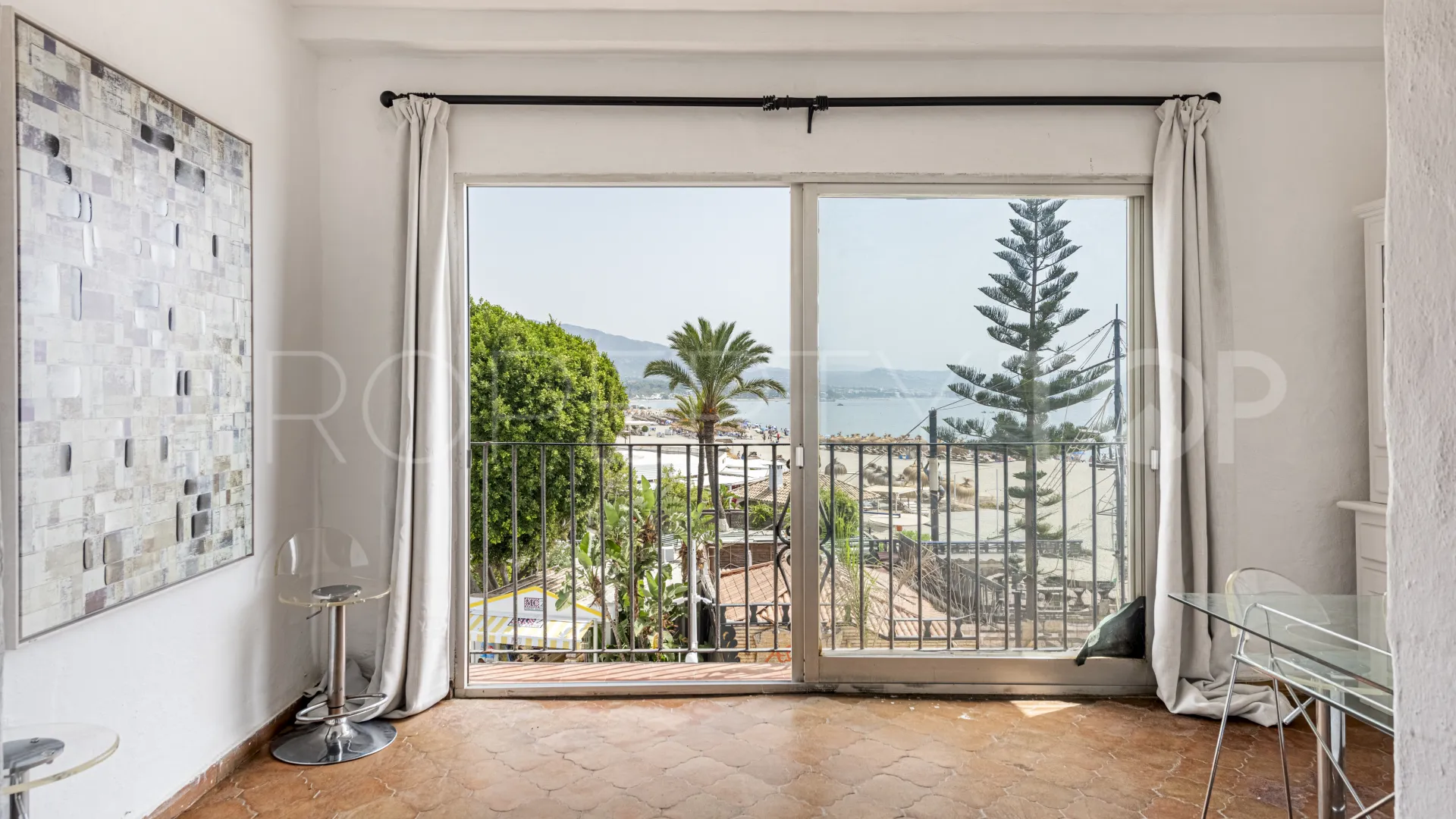 Apartamento a la venta en Marbella - Puerto Banus con 1 dormitorio