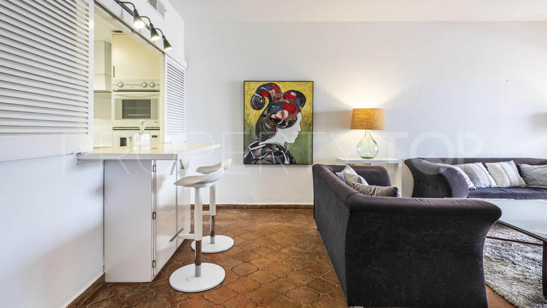 Apartamento a la venta en Marbella - Puerto Banus con 1 dormitorio