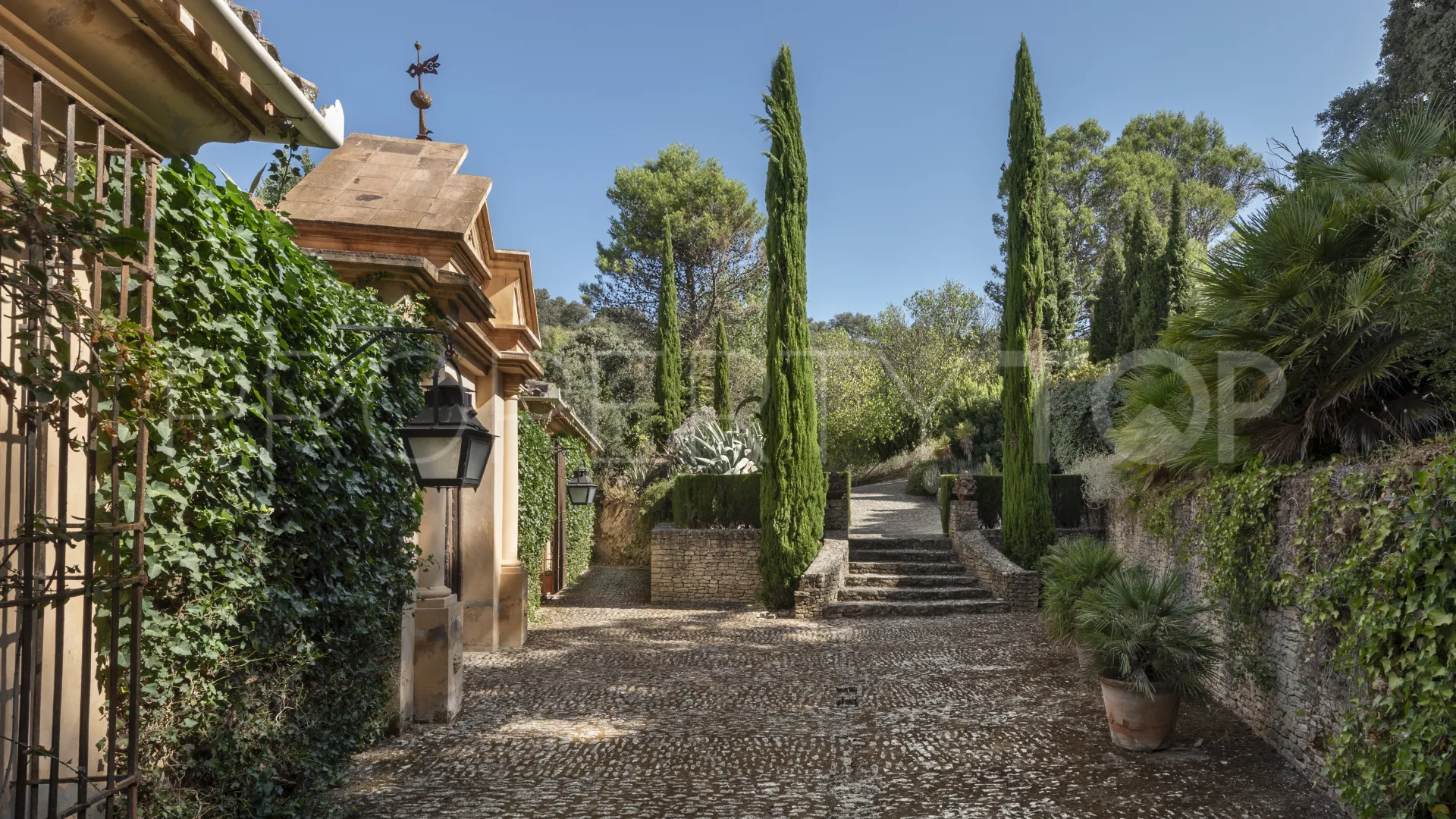 For sale cortijo in Ronda