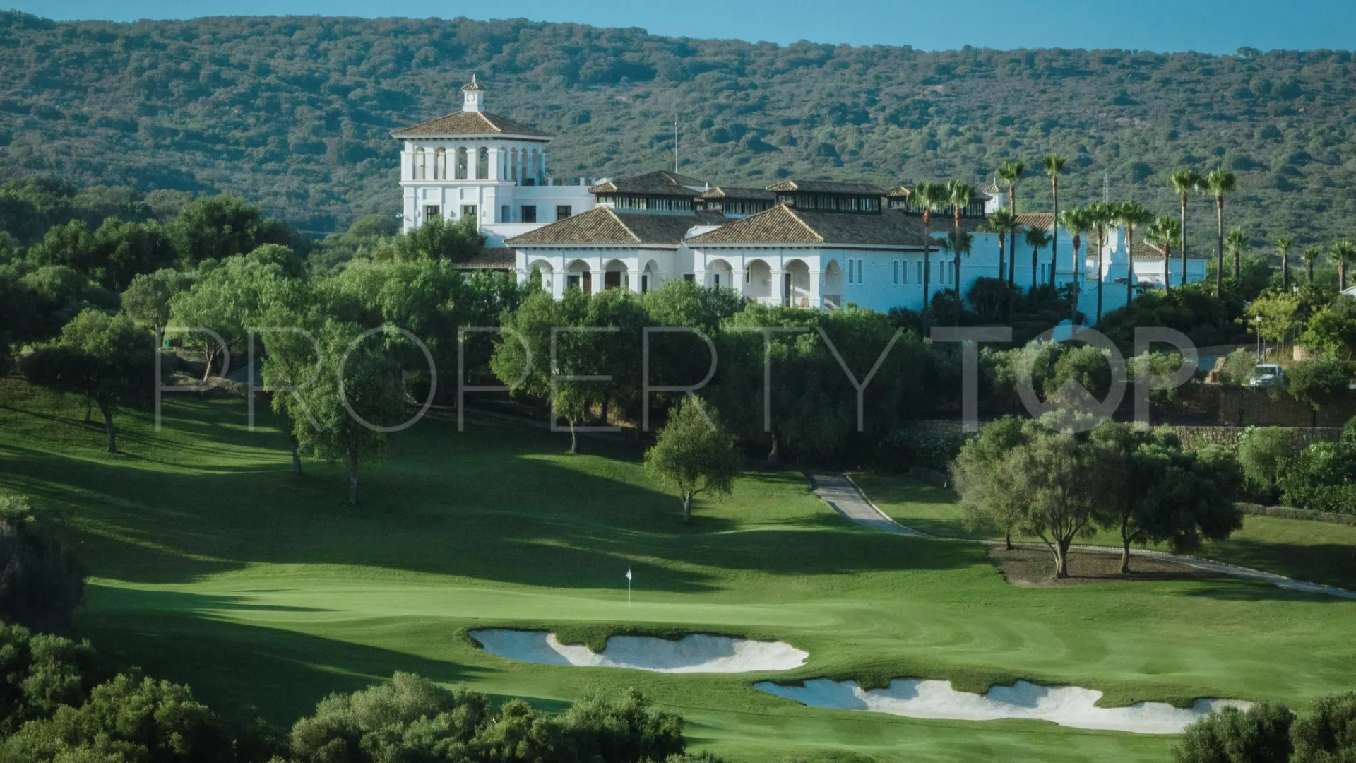 Villa a la venta de 4 dormitorios en La Reserva
