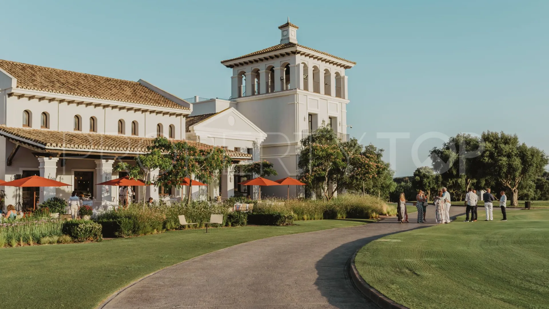 Villa a la venta de 4 dormitorios en La Reserva