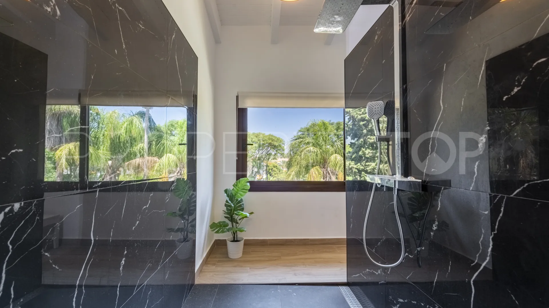 For sale Atalaya de Rio Verde villa