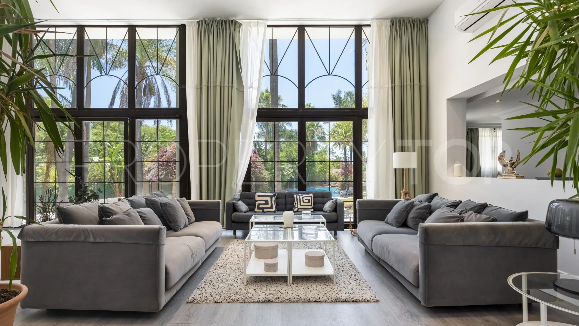 For sale Atalaya de Rio Verde villa