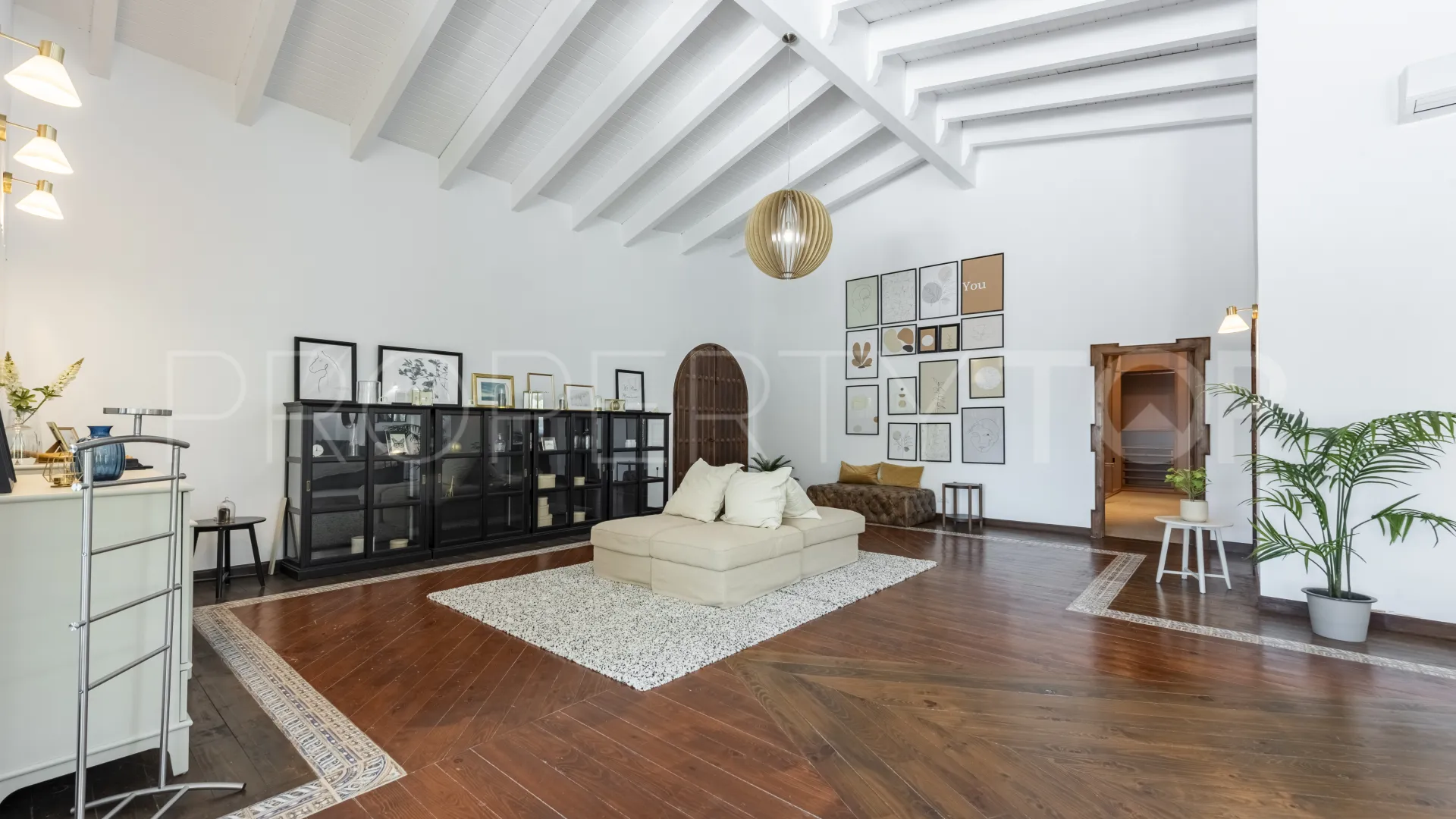 For sale Atalaya de Rio Verde villa