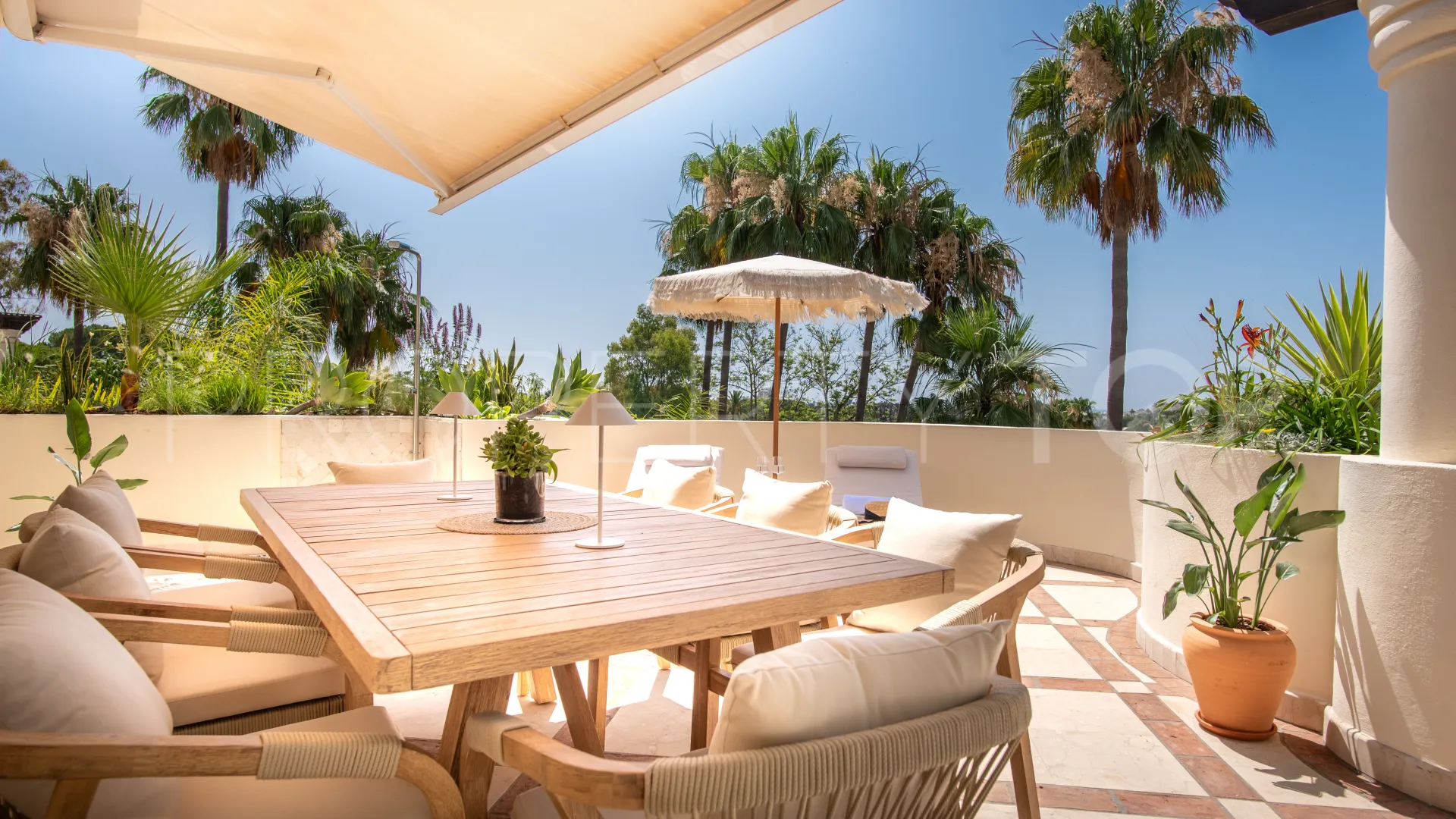 Atico duplex de 3 dormitorios a la venta en Las Alamandas