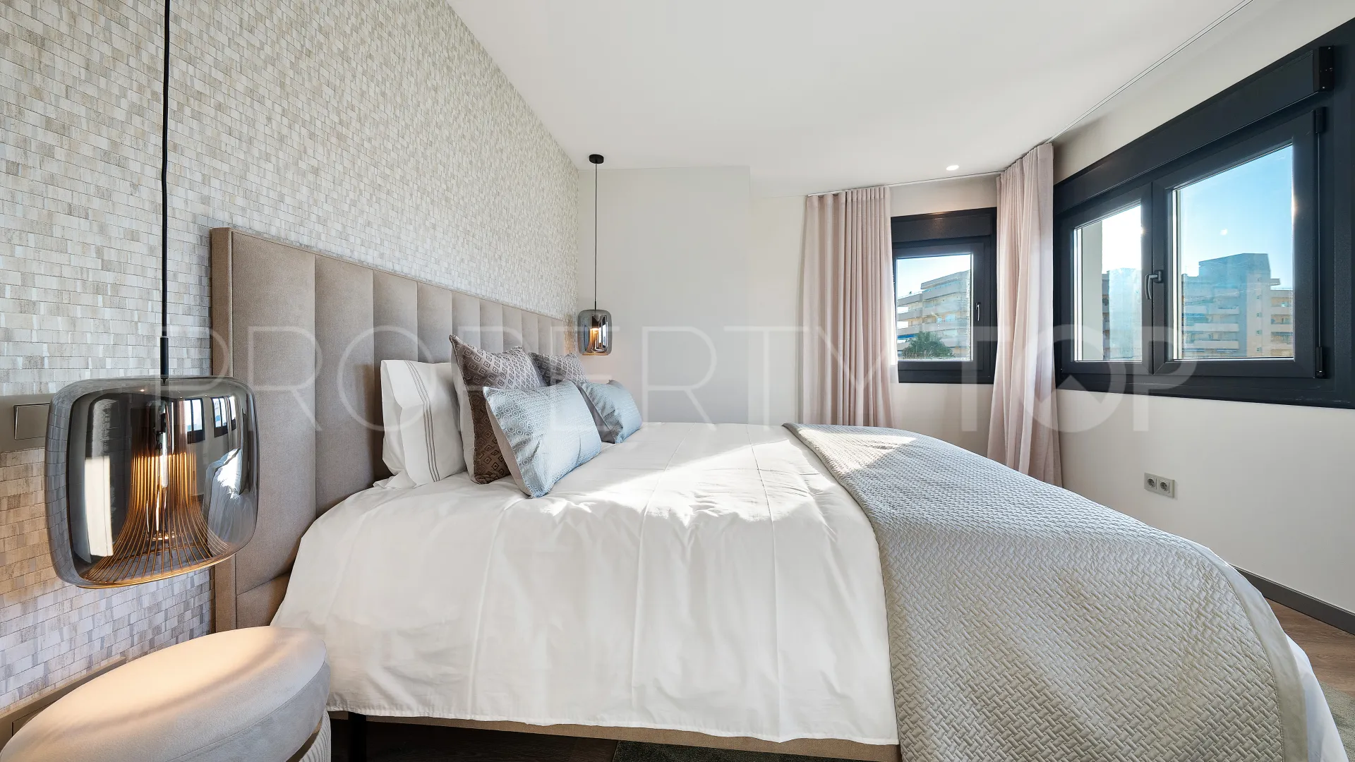 For sale Marbella - Puerto Banus 5 bedrooms apartment