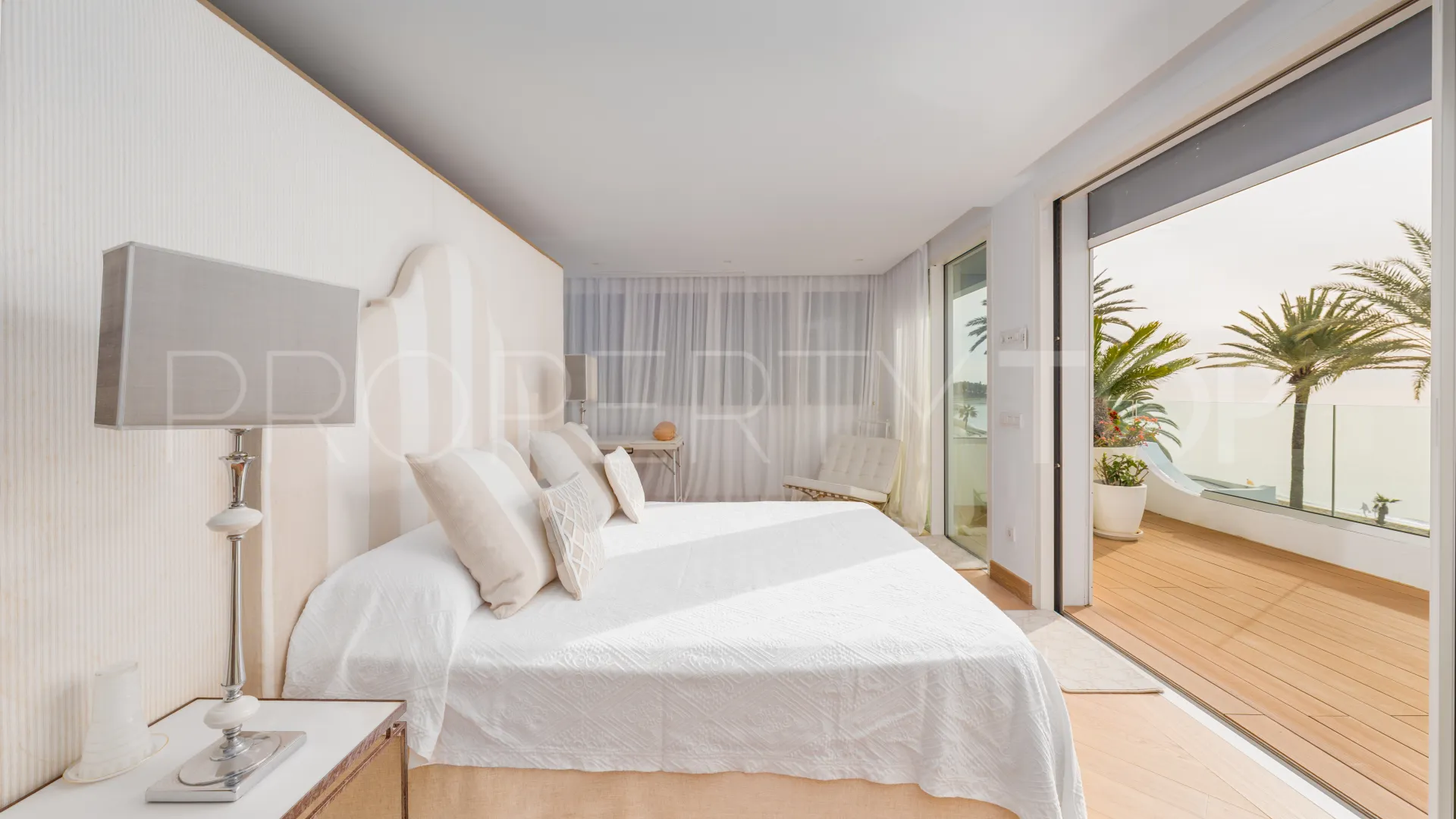 El Oasis Club, Ático con 3 dormitorios a la venta