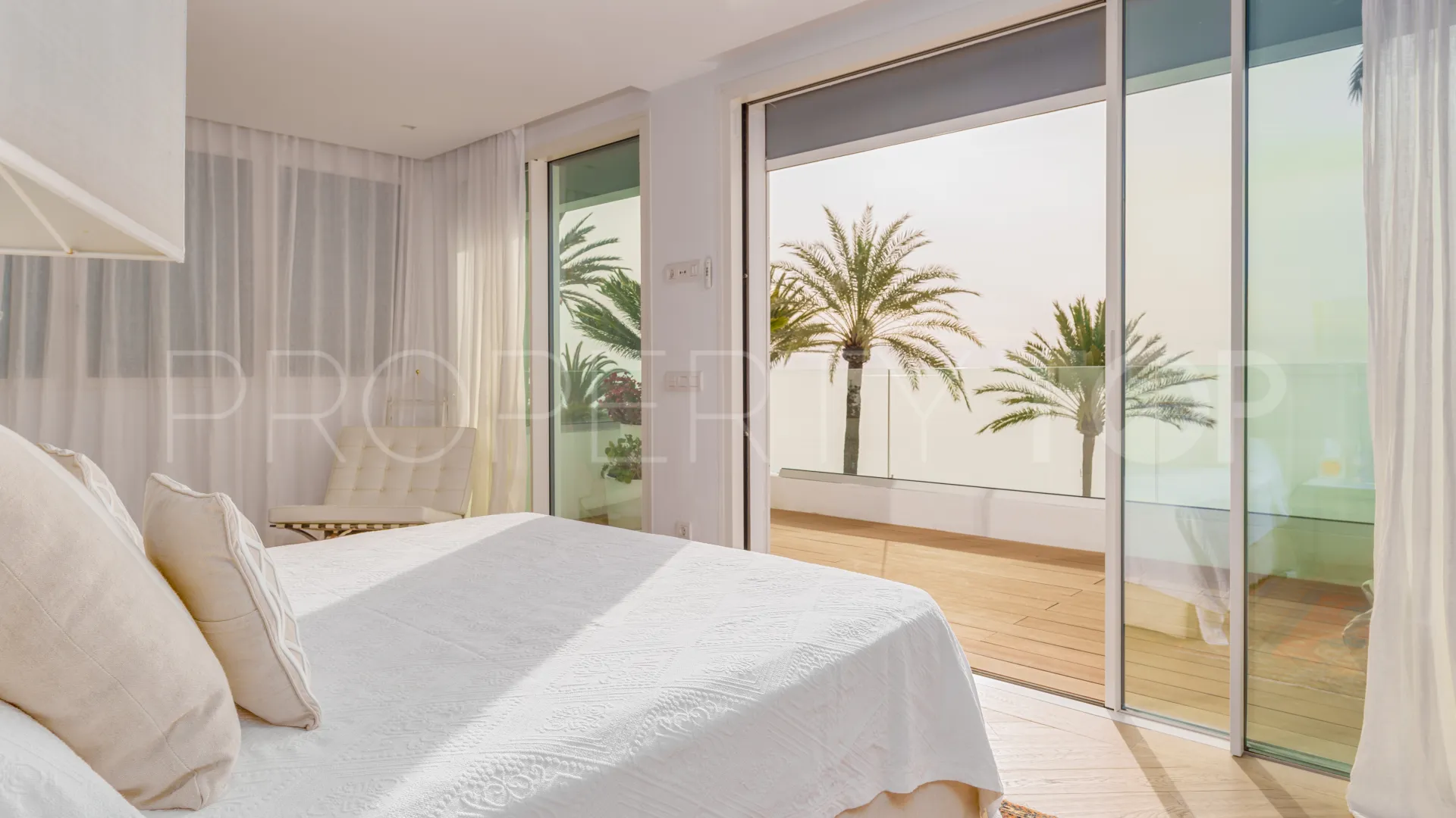 El Oasis Club, Ático con 3 dormitorios a la venta