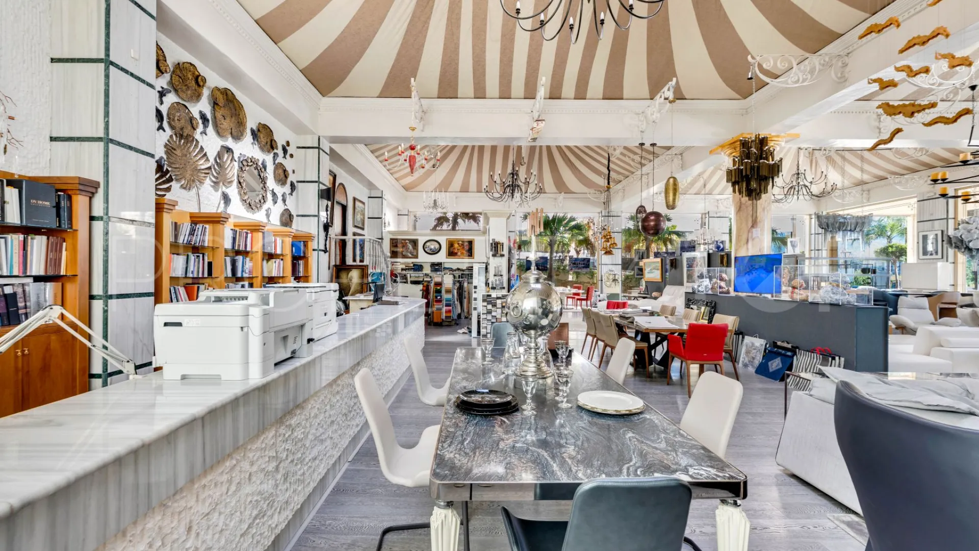 Marbella - Puerto Banus, local comercial a la venta