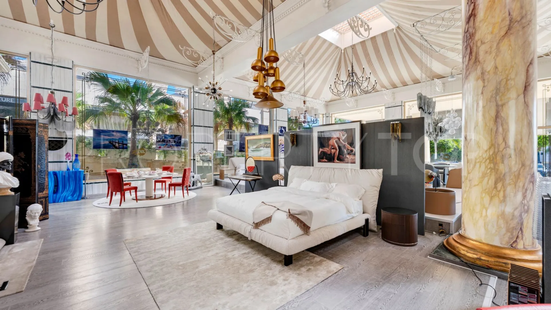 Marbella - Puerto Banus, local comercial a la venta