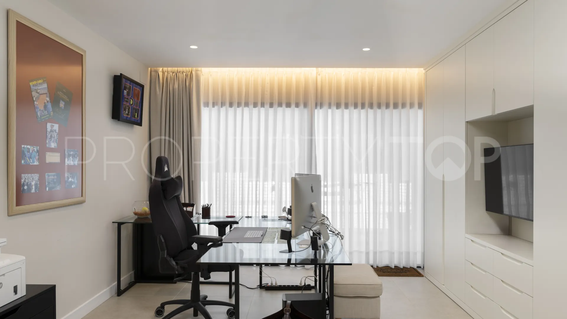 Apartamento en venta en Kings Hills