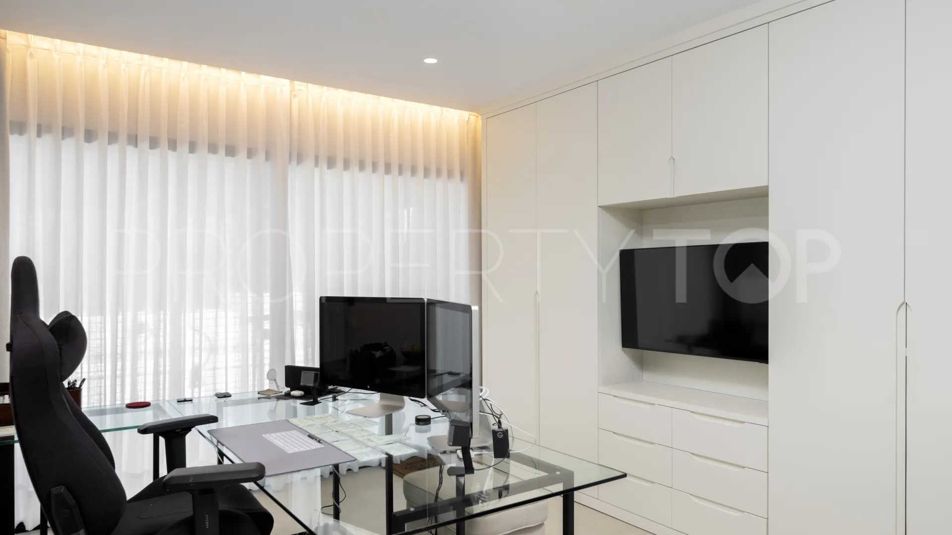 Apartamento en venta en Kings Hills