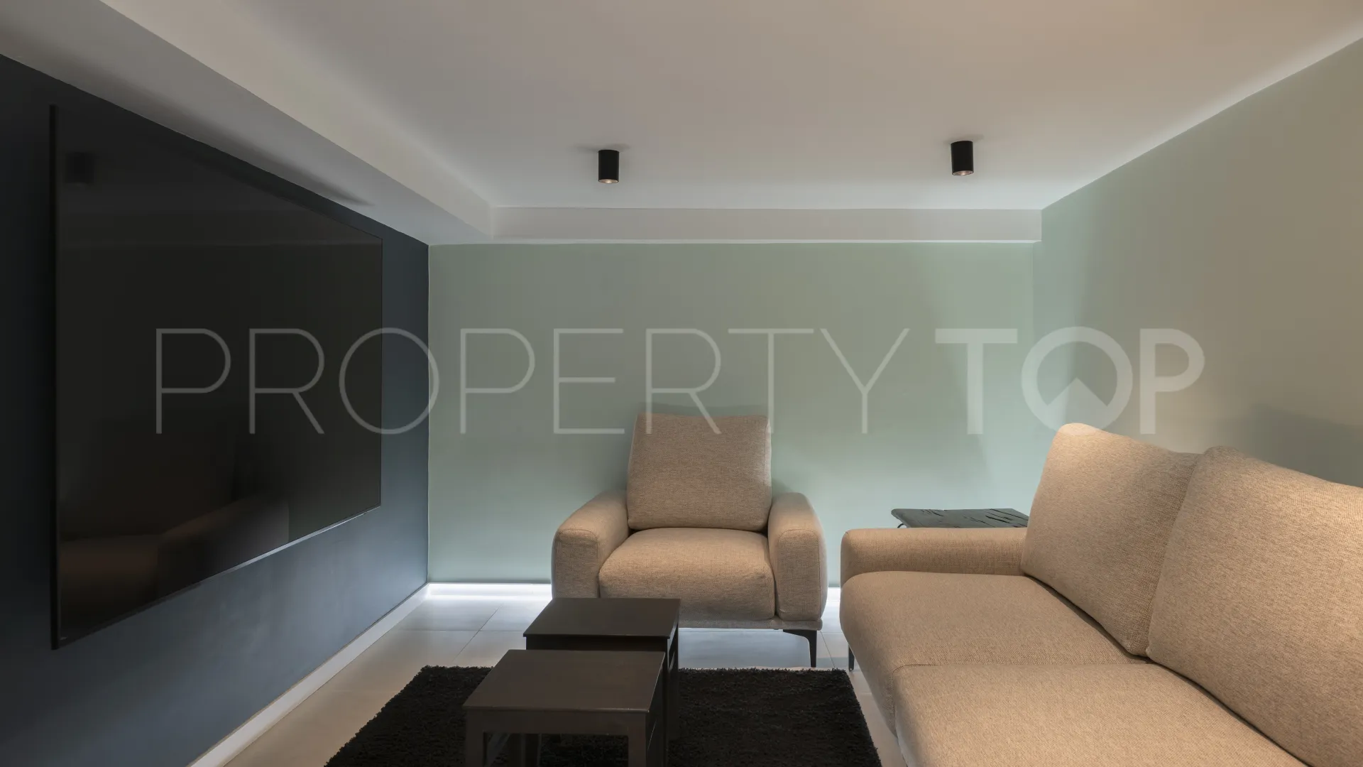 Apartamento en venta en Kings Hills