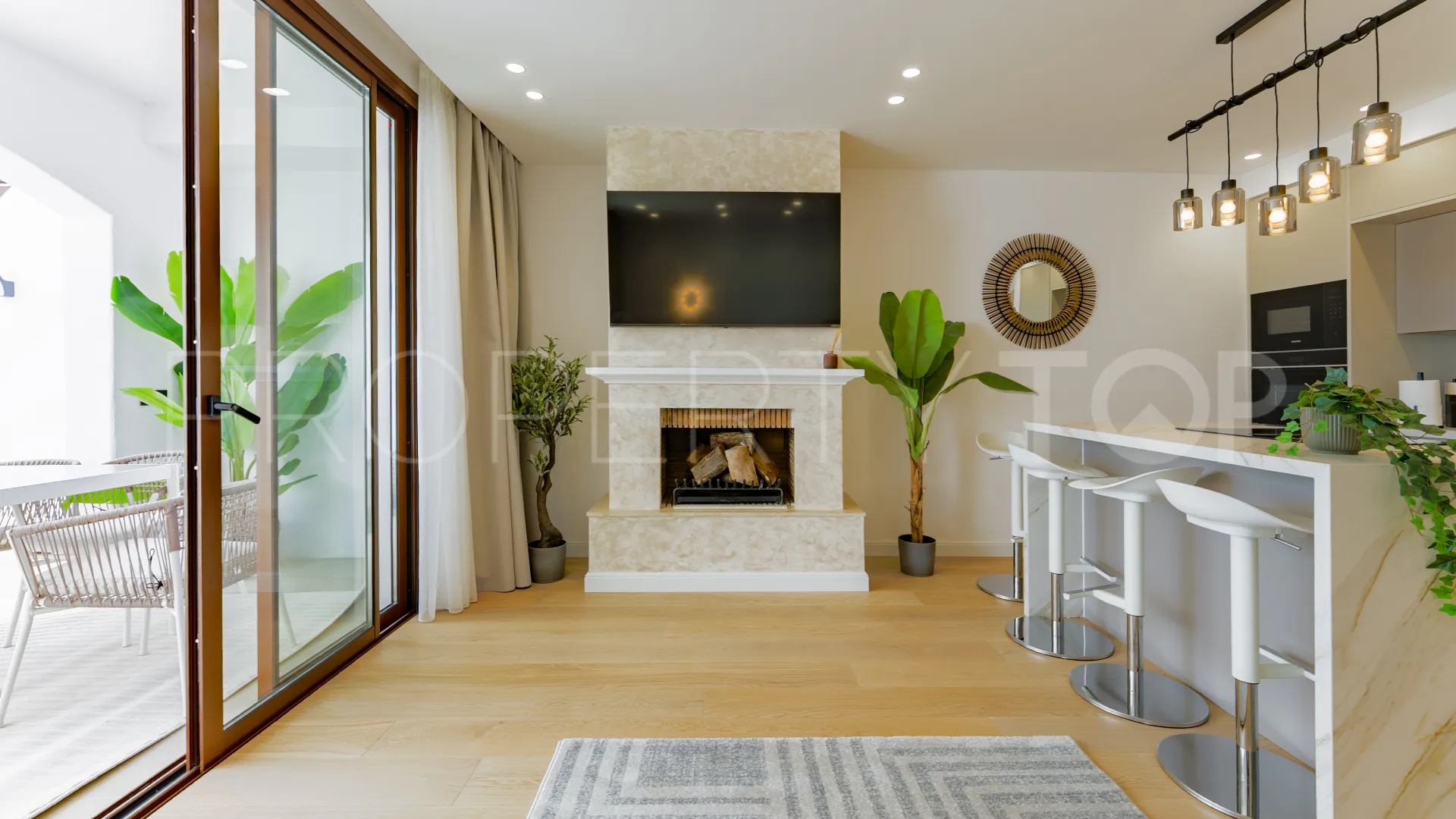 For sale town house in Los Arqueros with 3 bedrooms