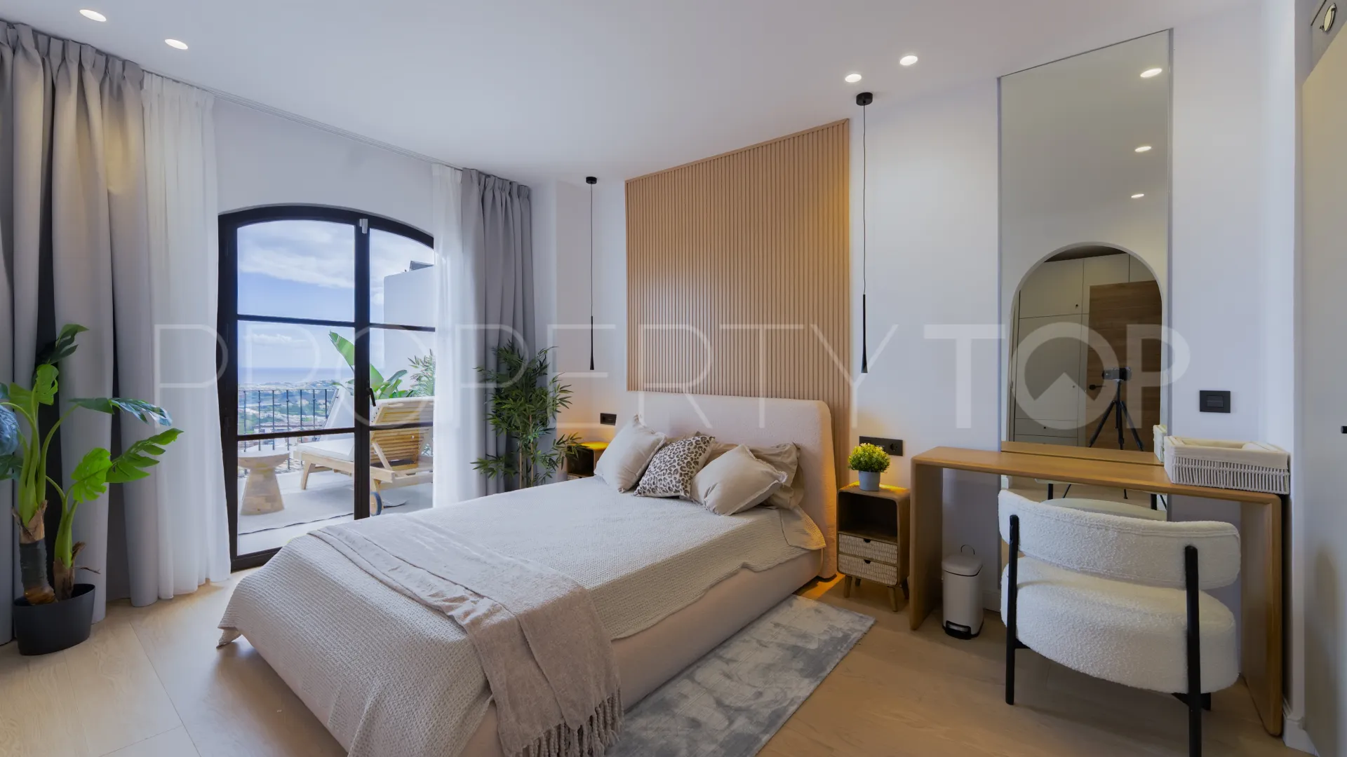 For sale town house in Los Arqueros with 3 bedrooms