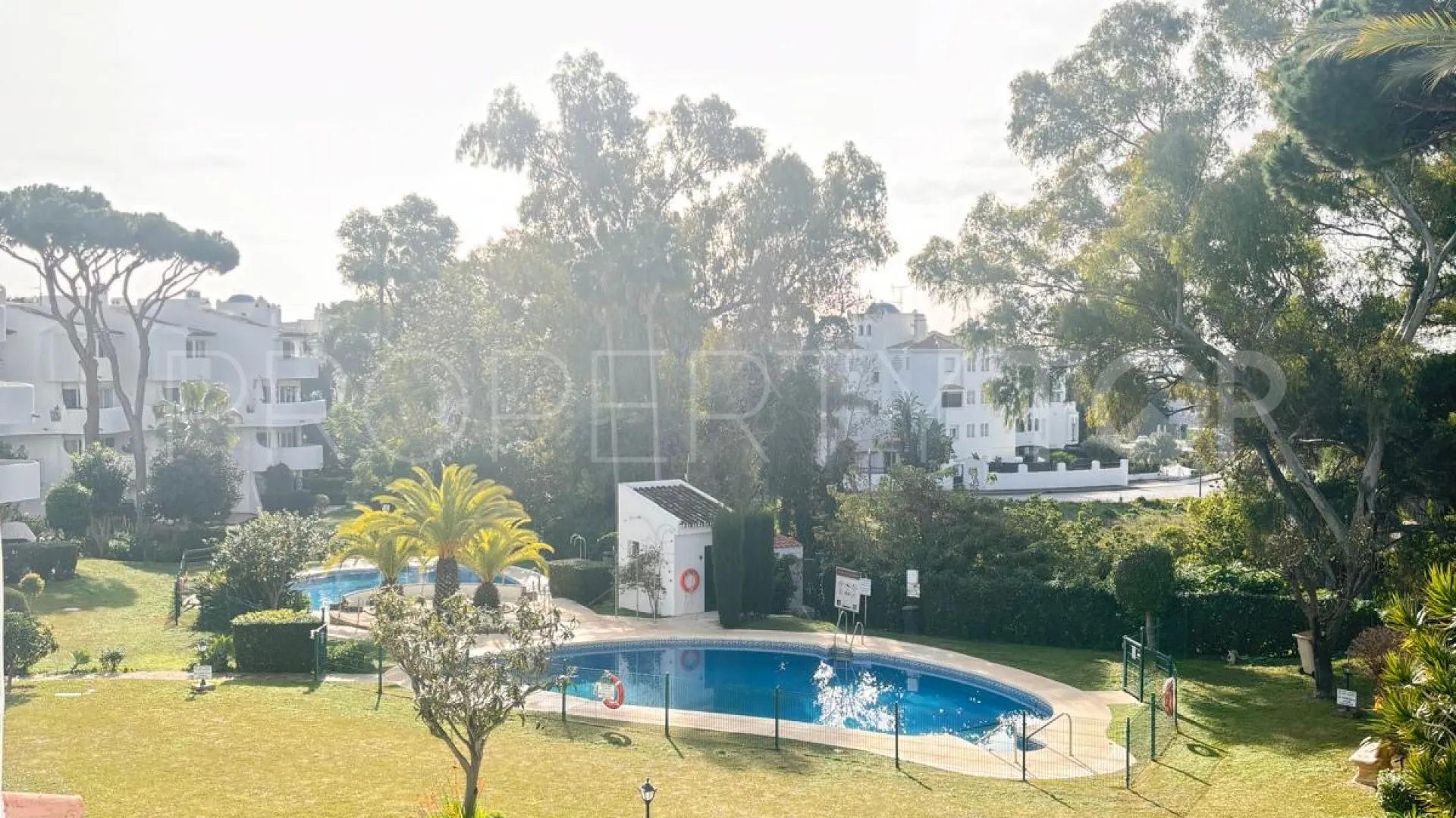 Duplex for sale in Calahonda with 2 bedrooms
