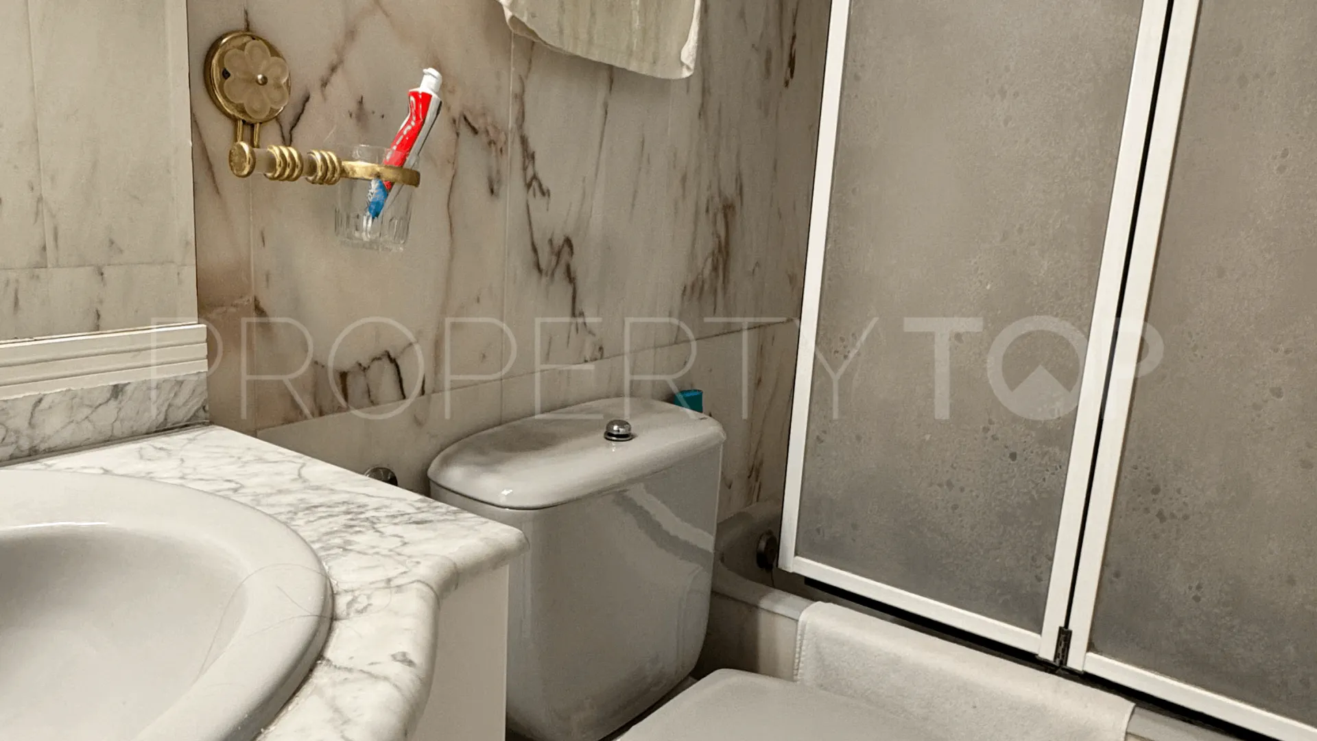 Fuengirola Puerto, apartamento en venta de 3 dormitorios