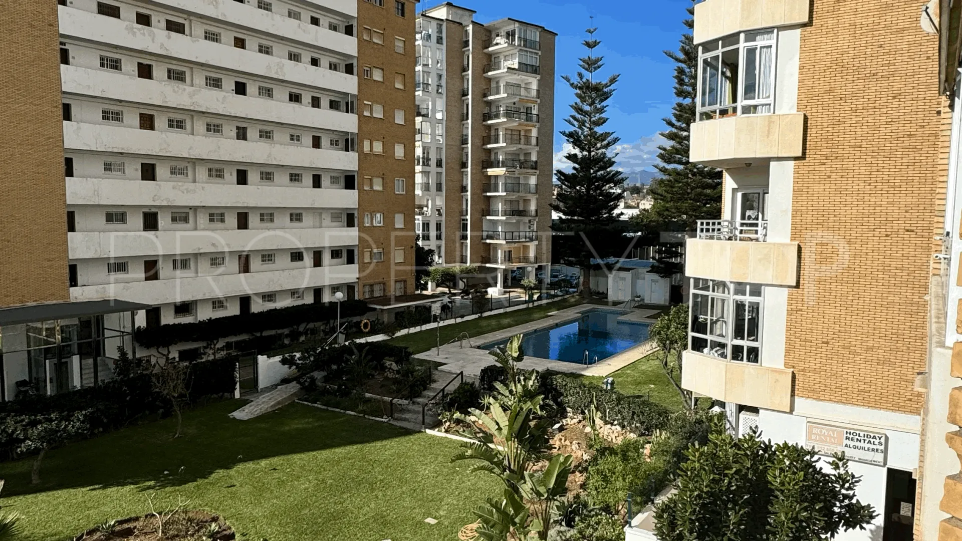 Fuengirola Puerto, apartamento en venta de 3 dormitorios
