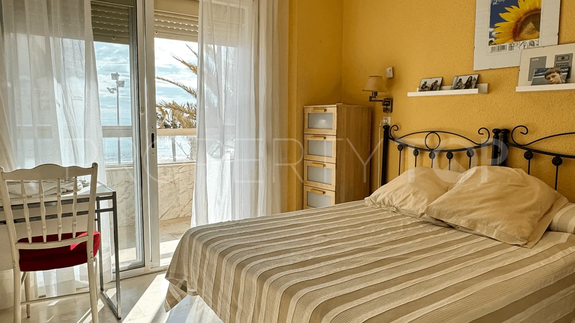 Fuengirola Puerto, apartamento en venta de 3 dormitorios