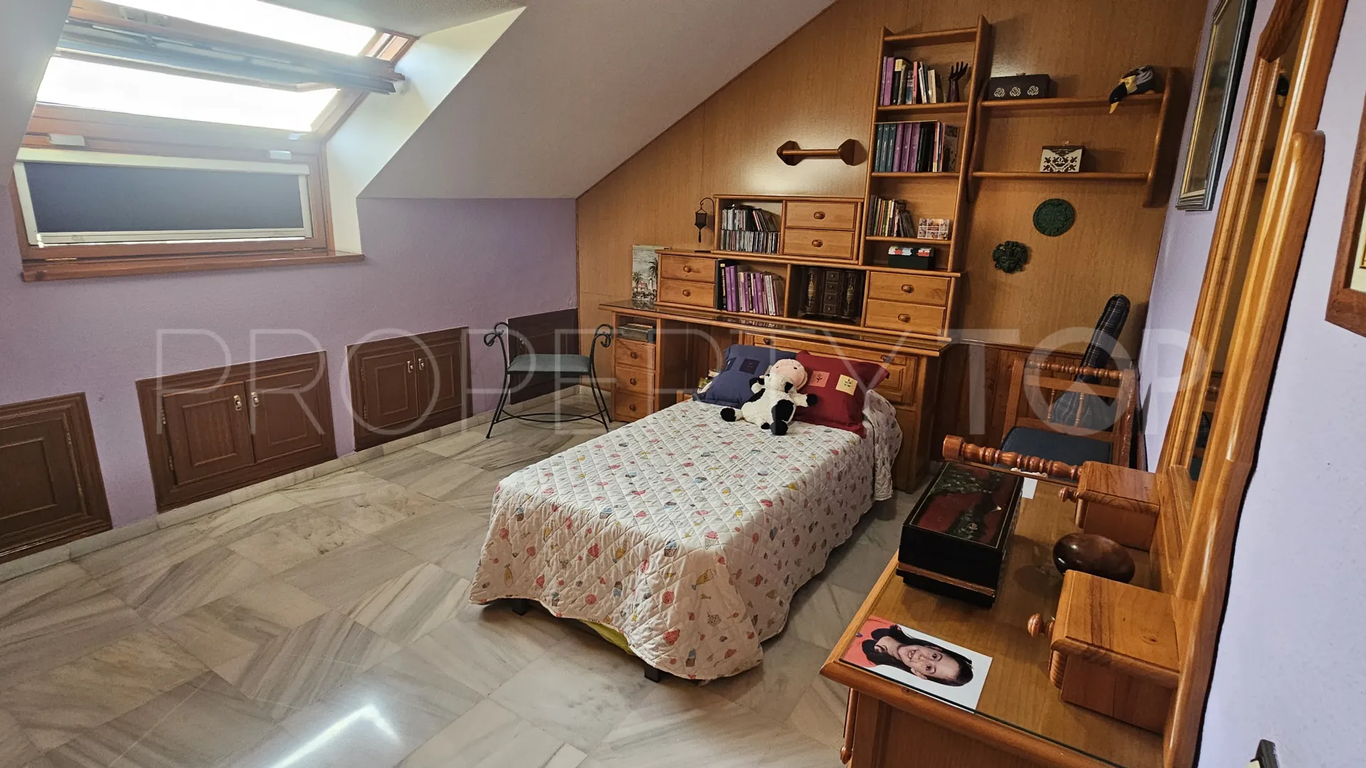 For sale Fuengirola Centro duplex with 5 bedrooms