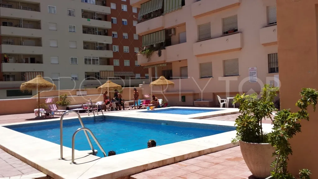 For sale Fuengirola Centro duplex with 5 bedrooms