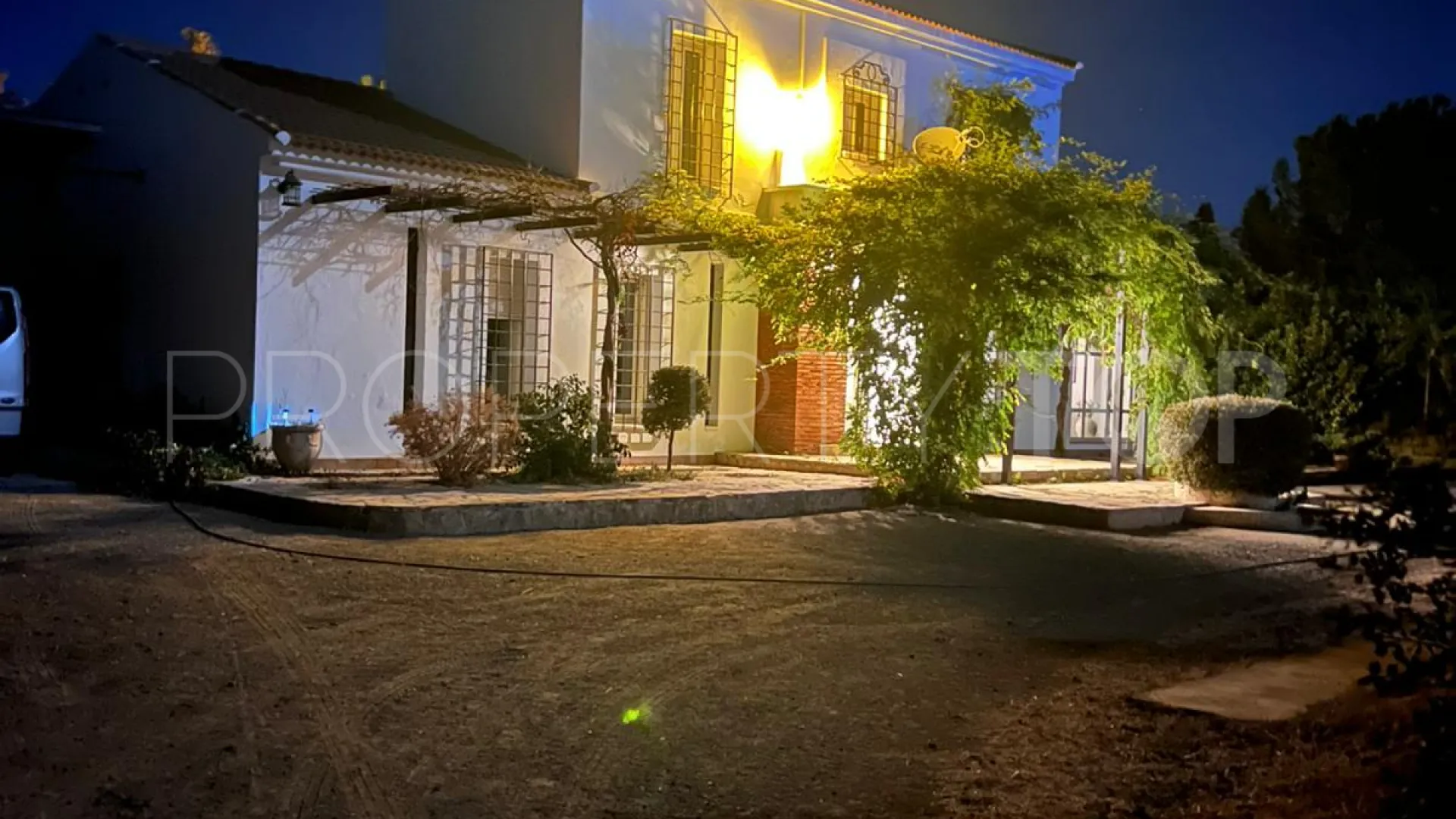 Buy Salinas villa