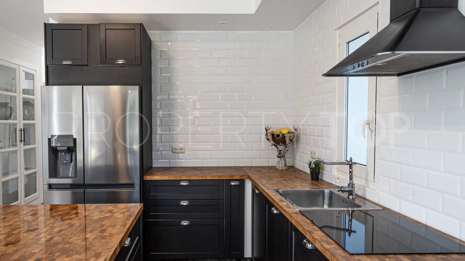 Buy Salinas villa