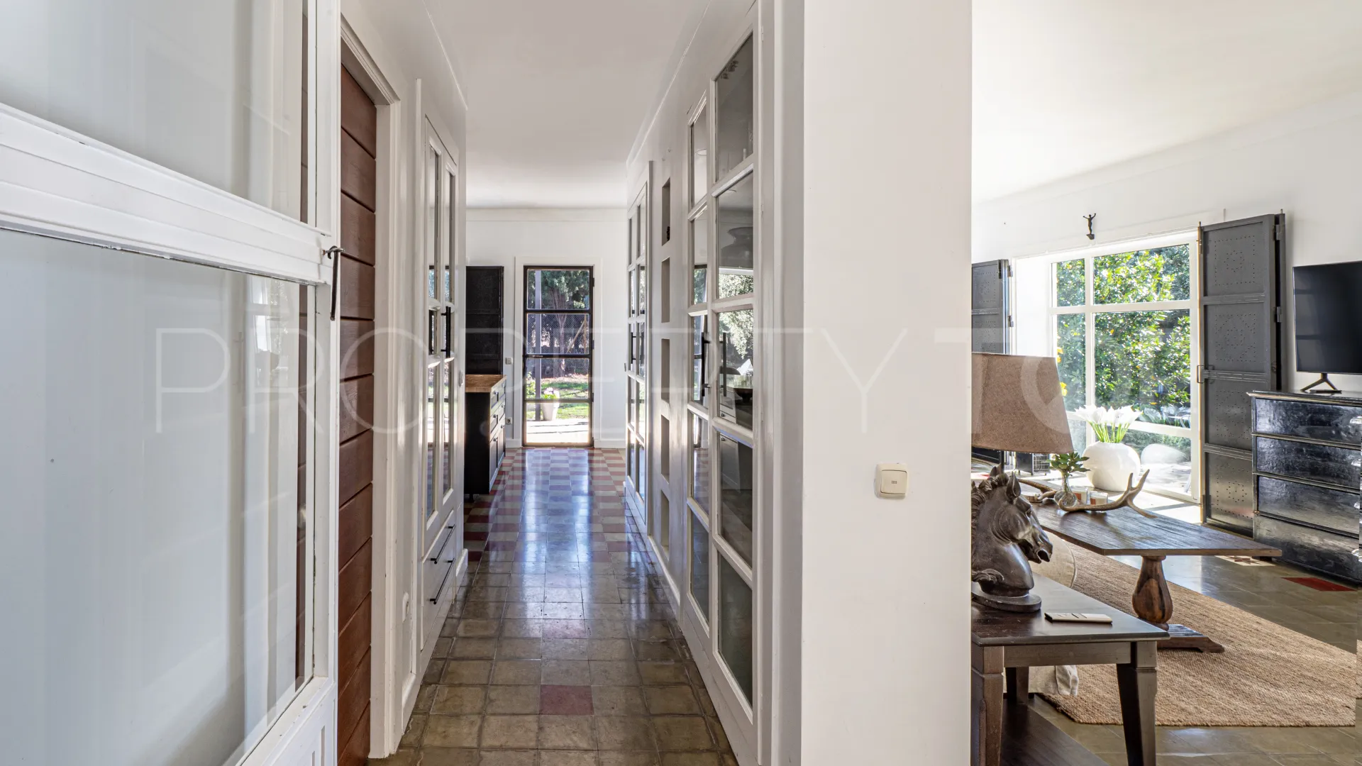 Buy Salinas villa