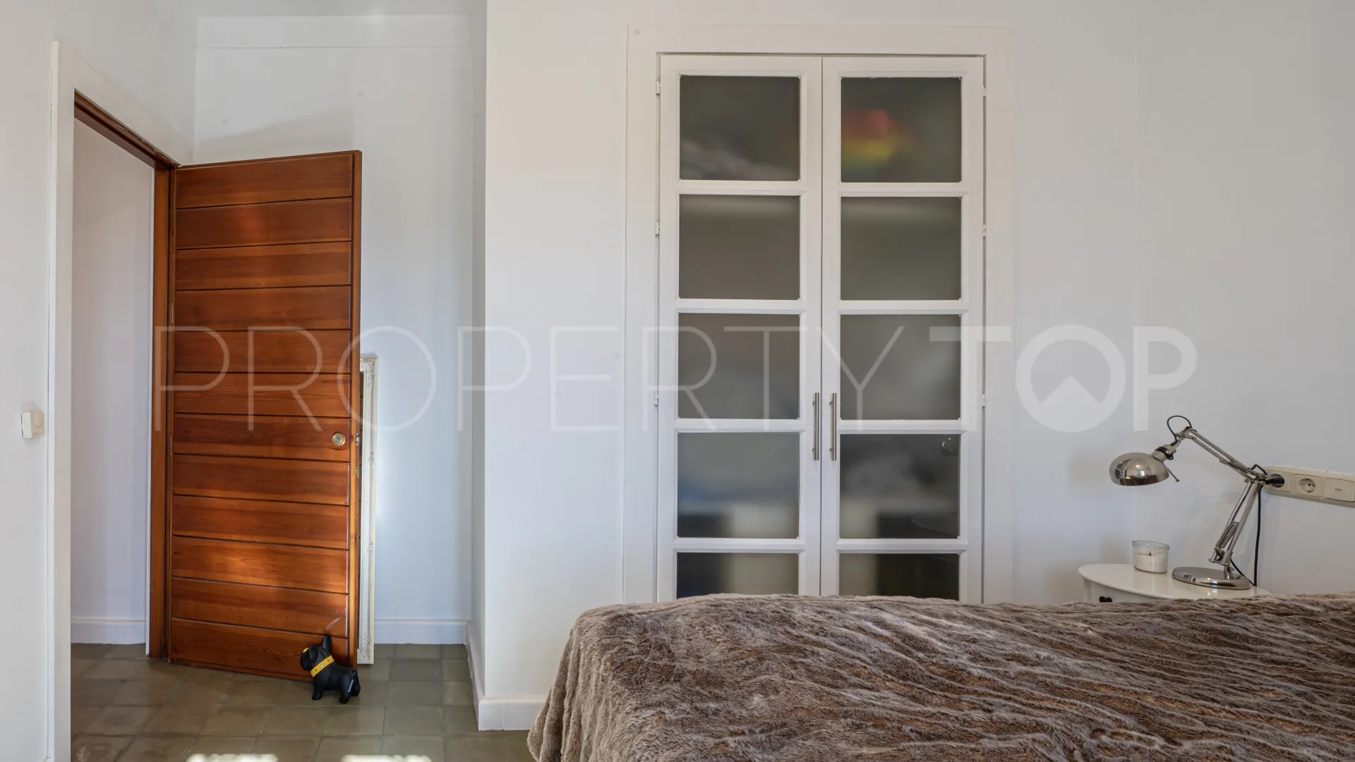 Buy Salinas villa