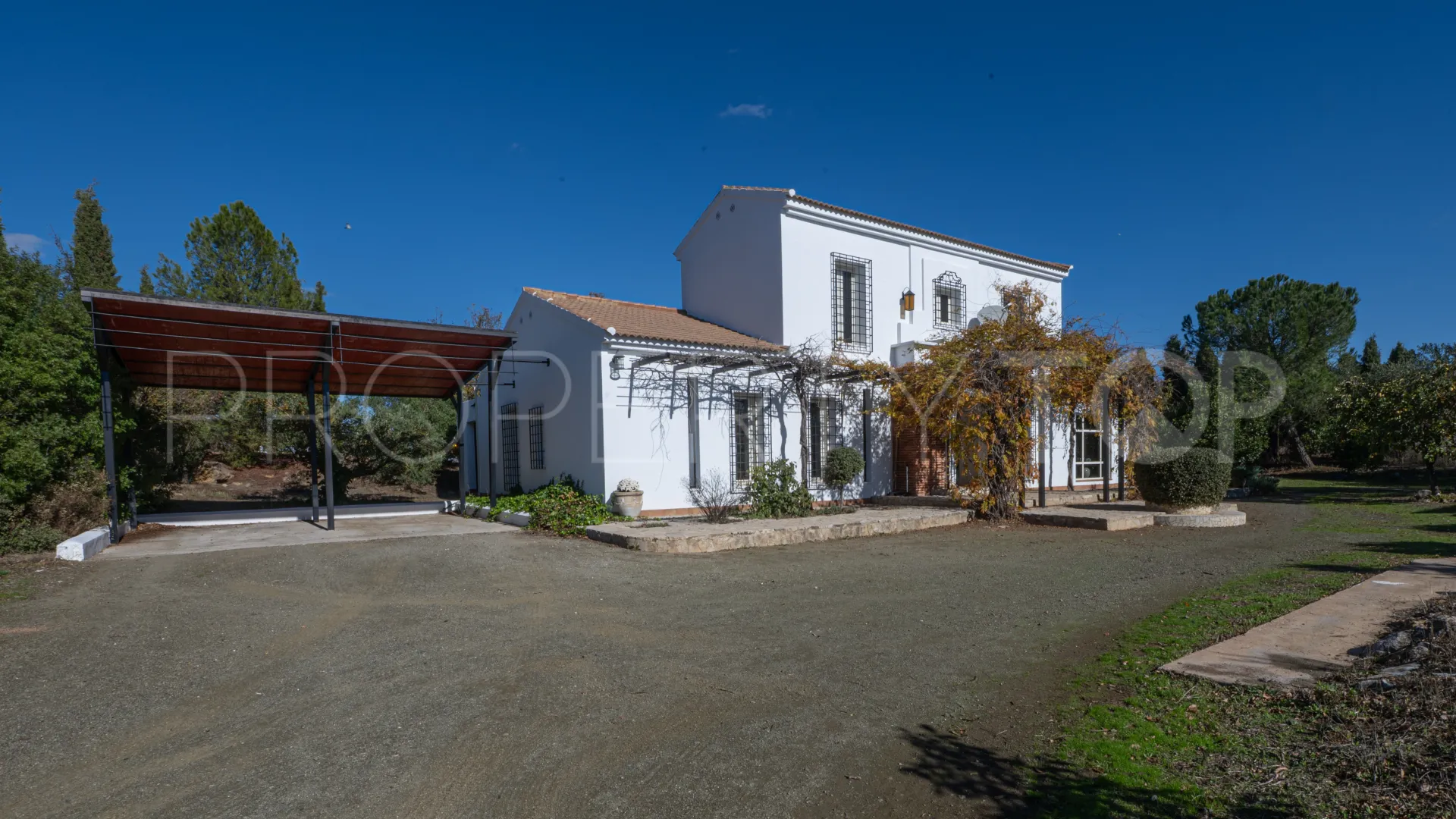 Buy Salinas villa