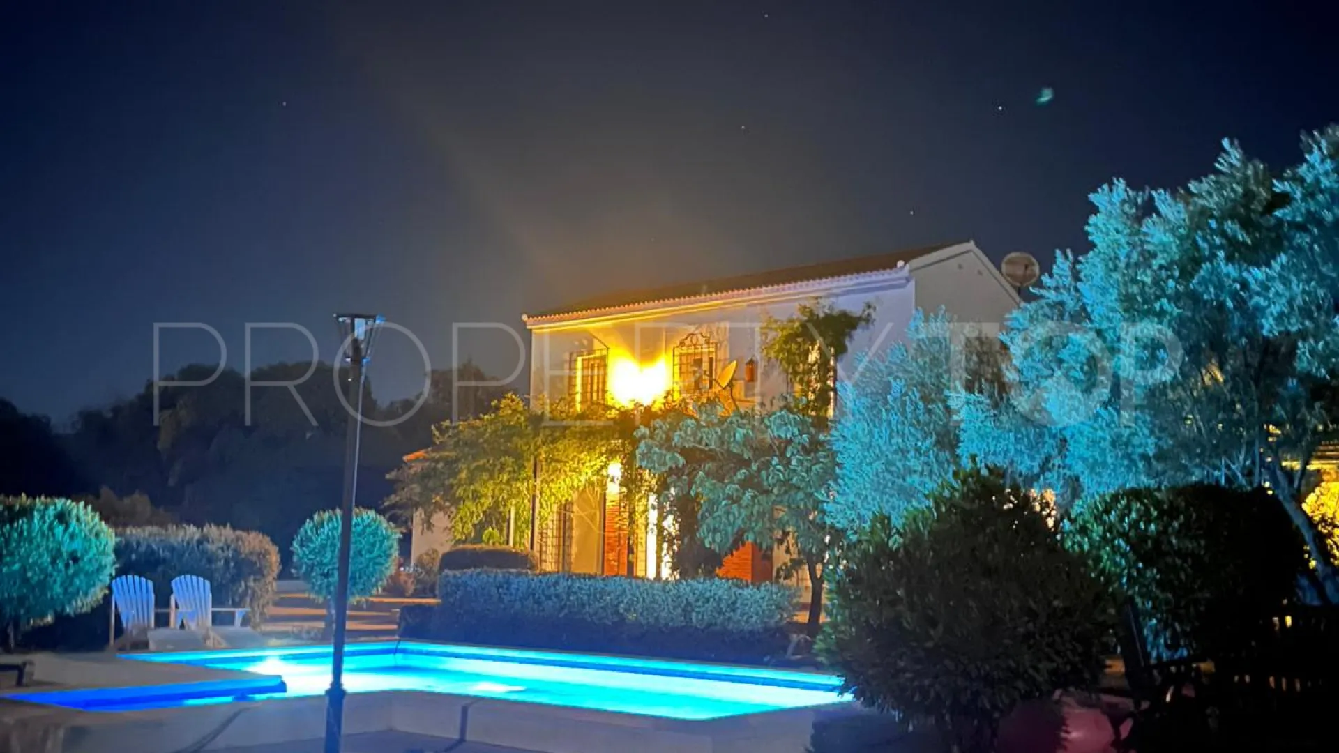 Buy Salinas villa