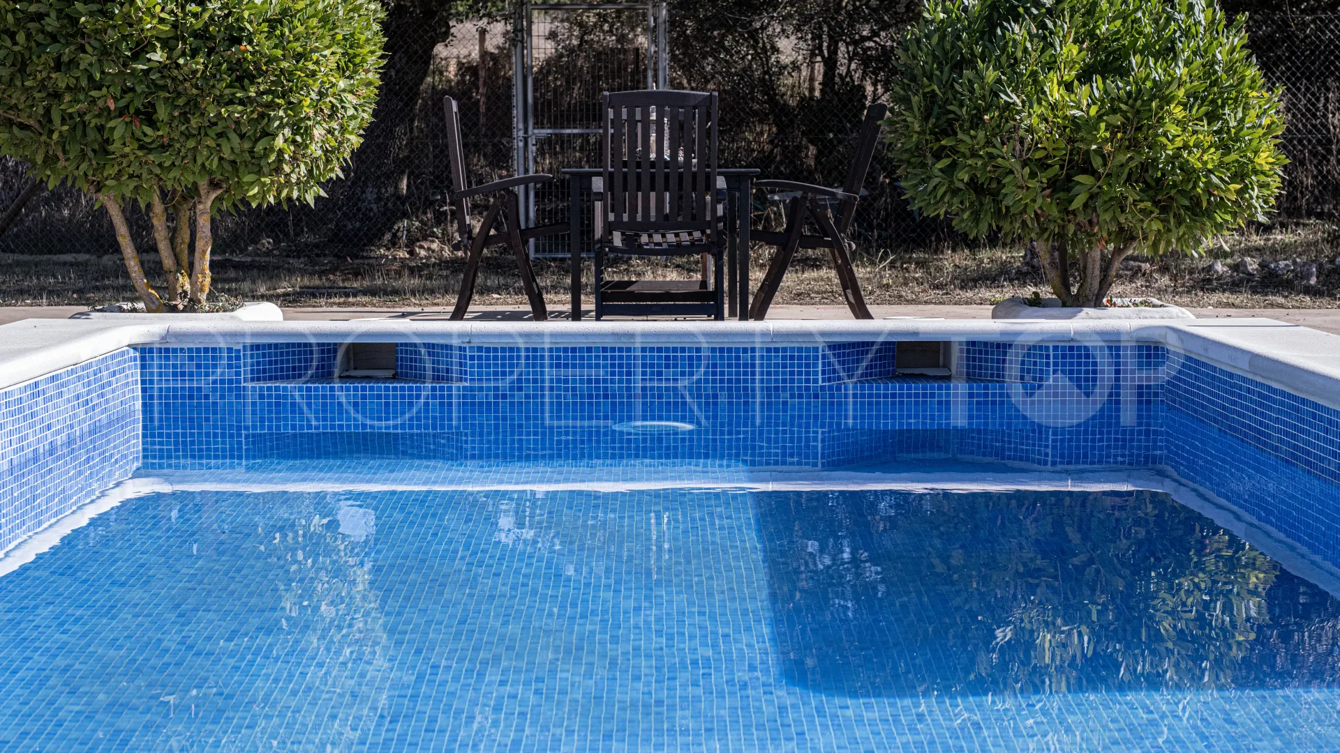 Buy Salinas villa