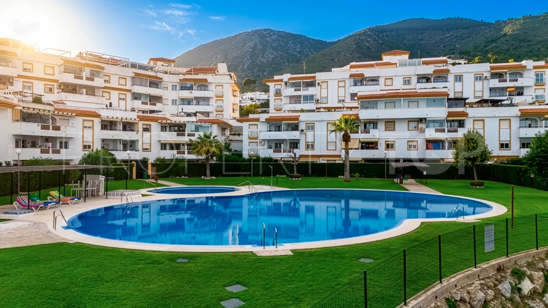 Comprar Ático en Benalmadena Pueblo con 3 dormitorios