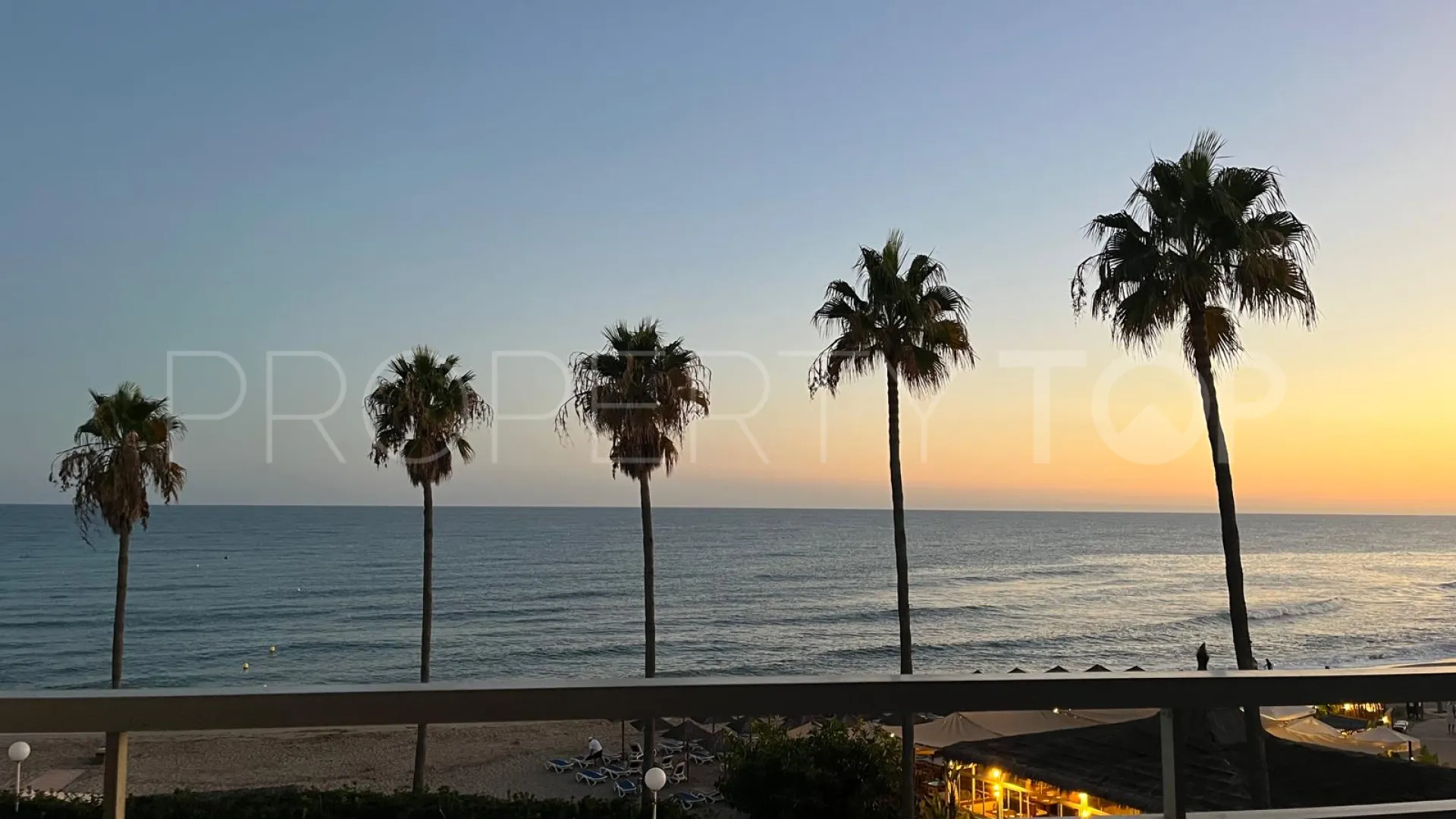 Apartamento a la venta de 1 dormitorio en Calahonda