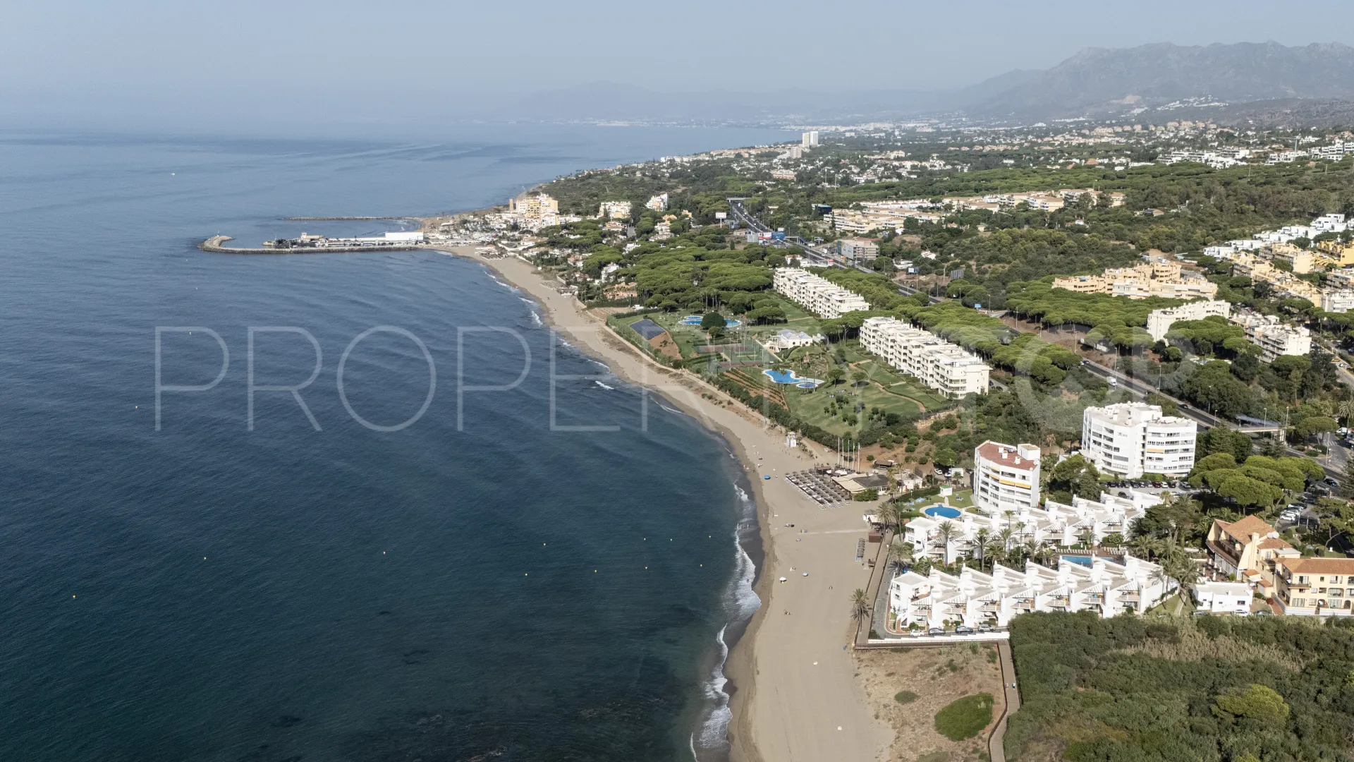 Apartamento a la venta de 1 dormitorio en Calahonda