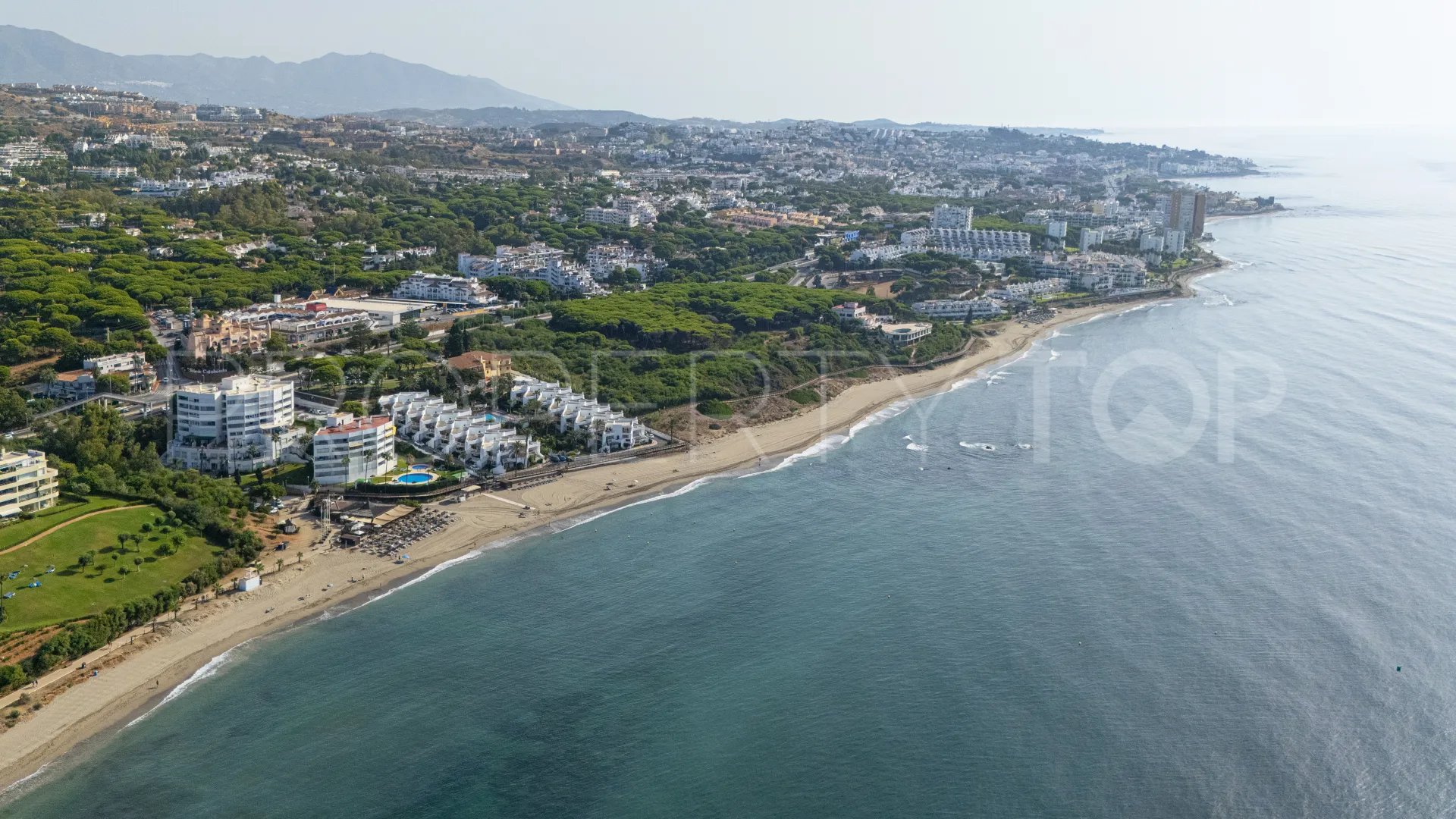 Apartamento a la venta de 1 dormitorio en Calahonda