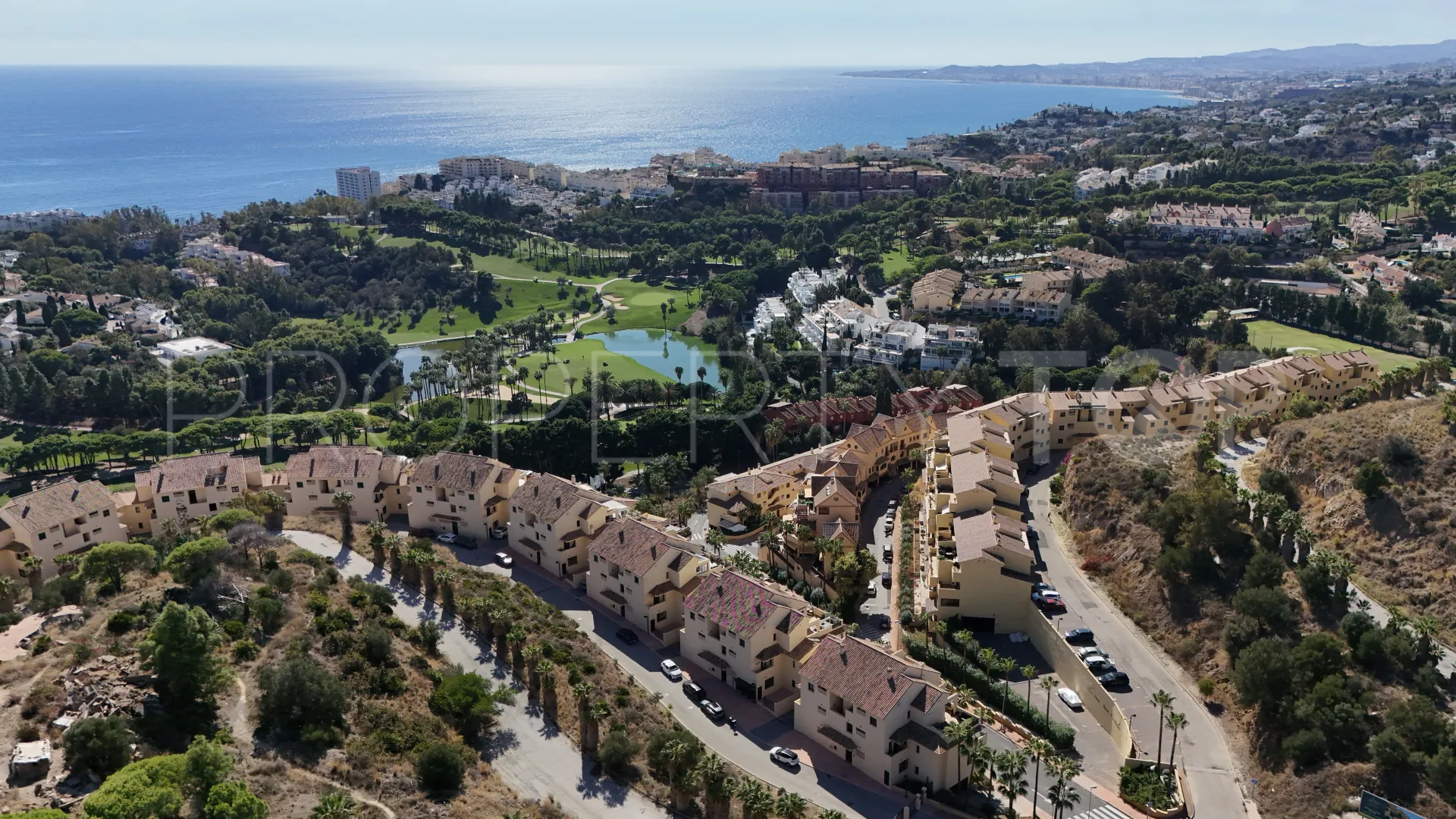 Atico duplex en venta de 3 dormitorios en Torrequebrada