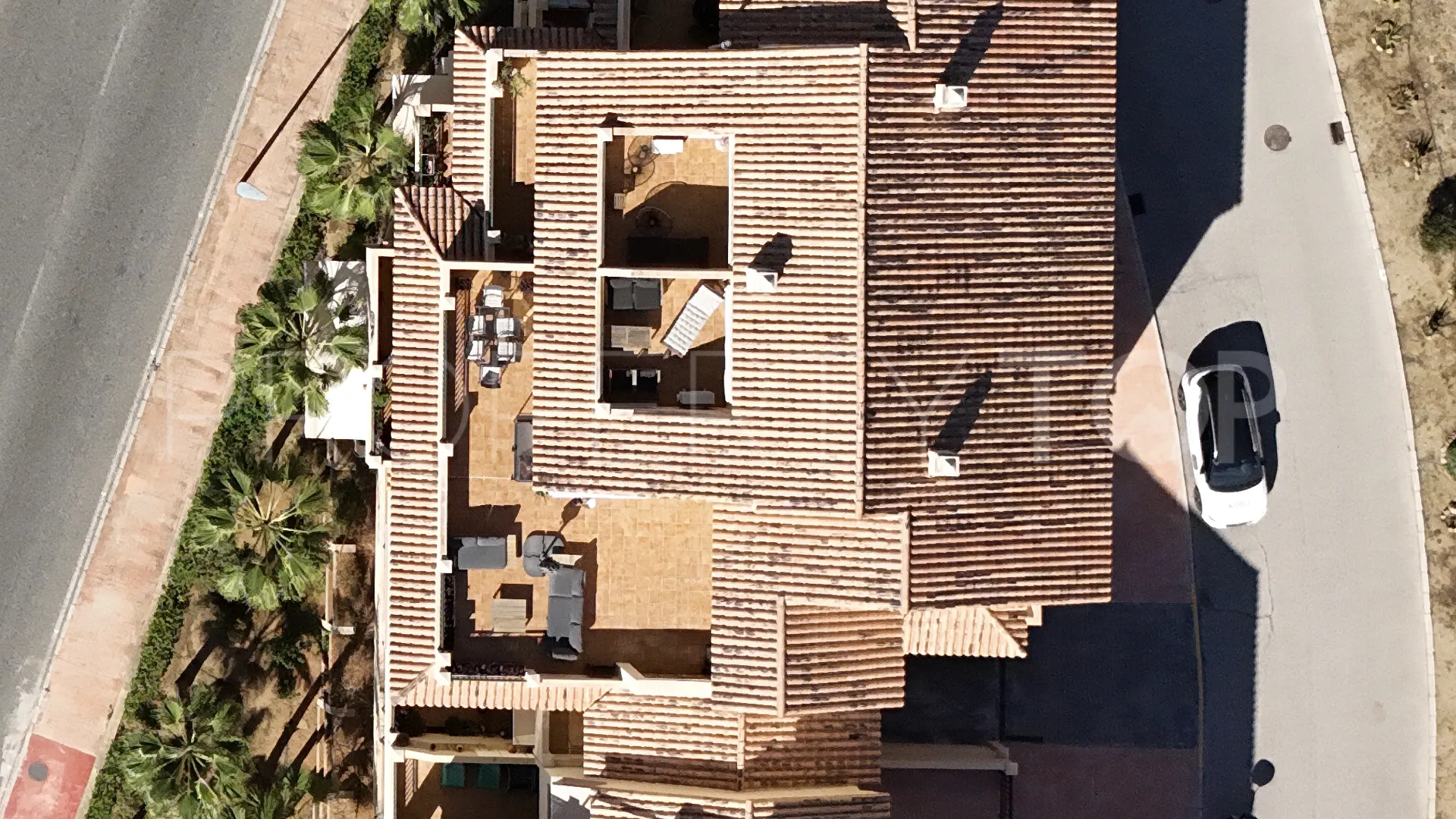 Atico duplex en venta de 3 dormitorios en Torrequebrada