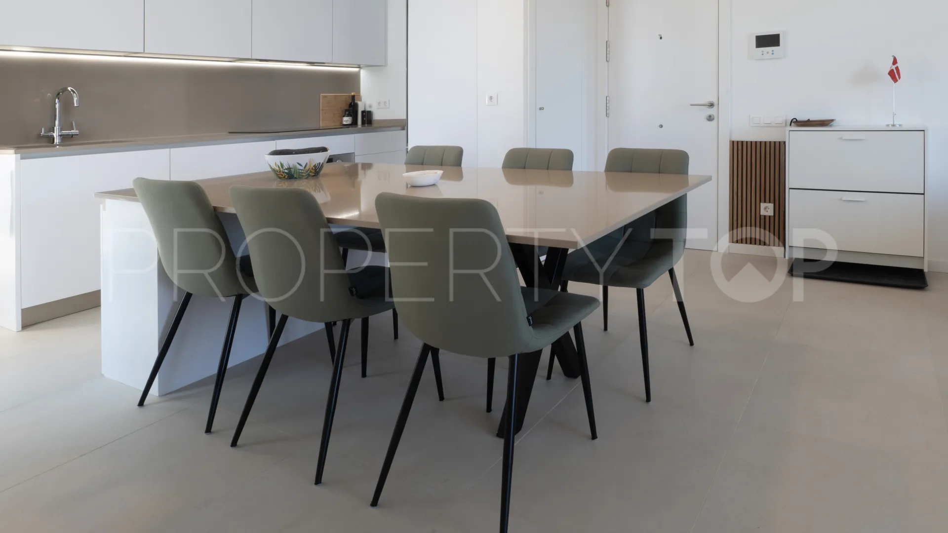 2 bedrooms apartment in Las Gaviotas - Carvajal for sale