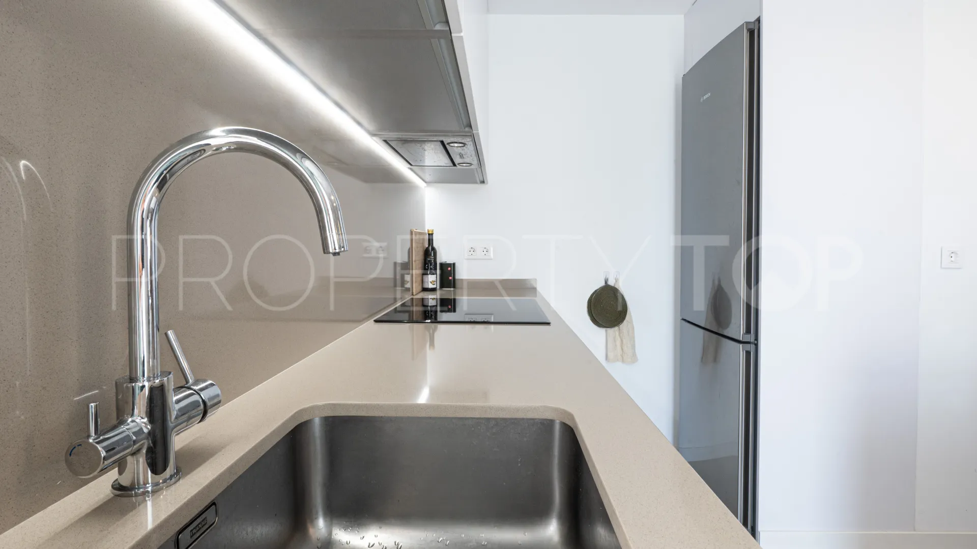 2 bedrooms apartment in Las Gaviotas - Carvajal for sale