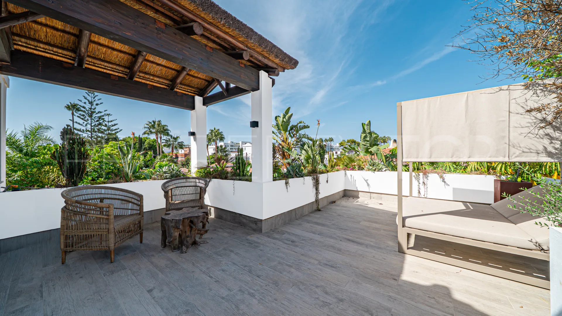 Villa for sale in Linda Vista Baja