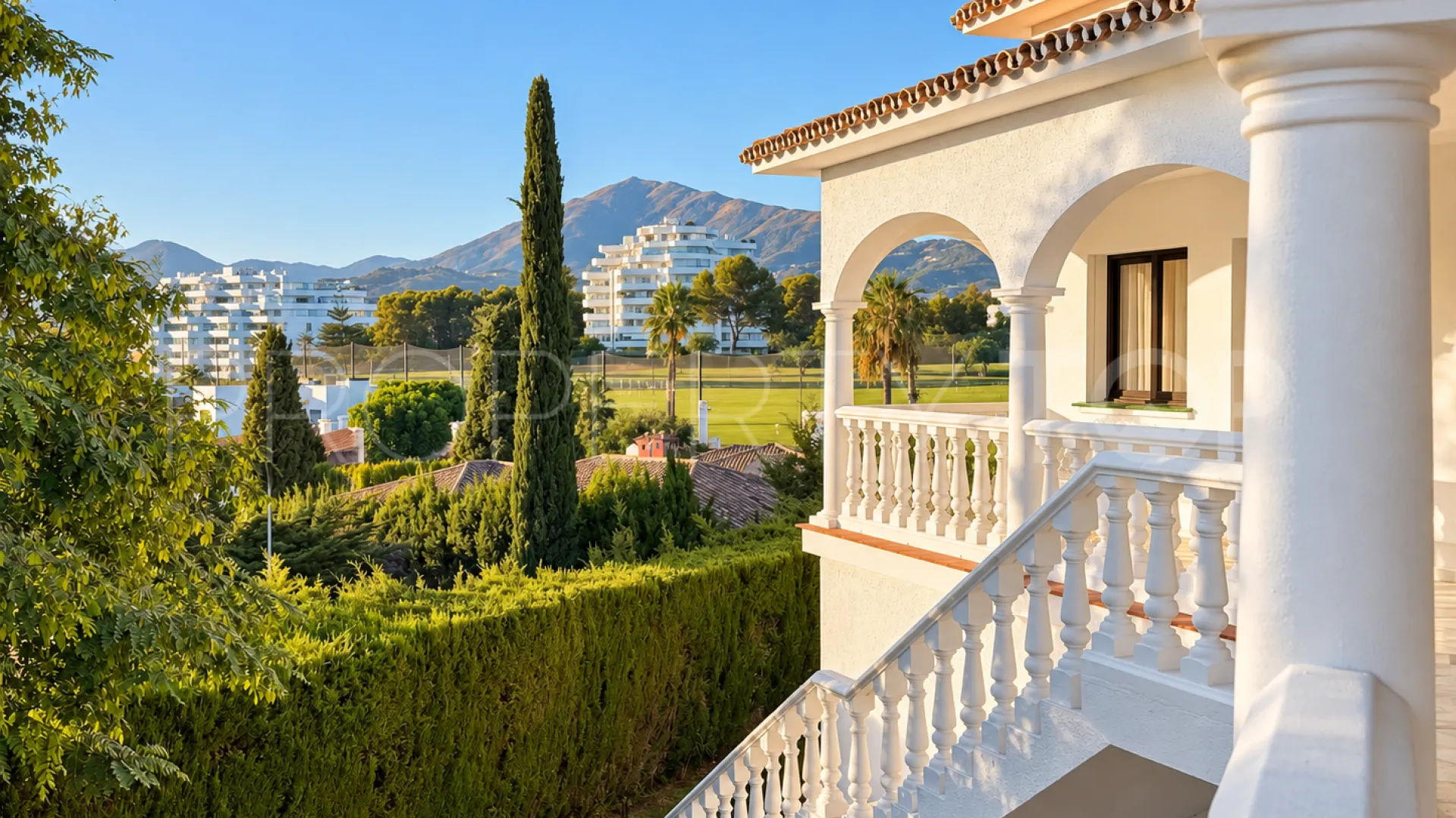 Guadalmina Alta, villa a la venta
