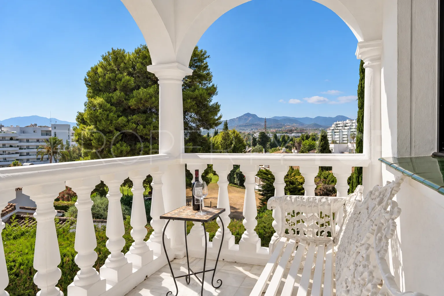 Guadalmina Alta, villa a la venta