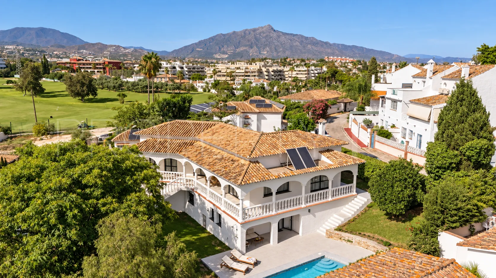 Guadalmina Alta, villa a la venta