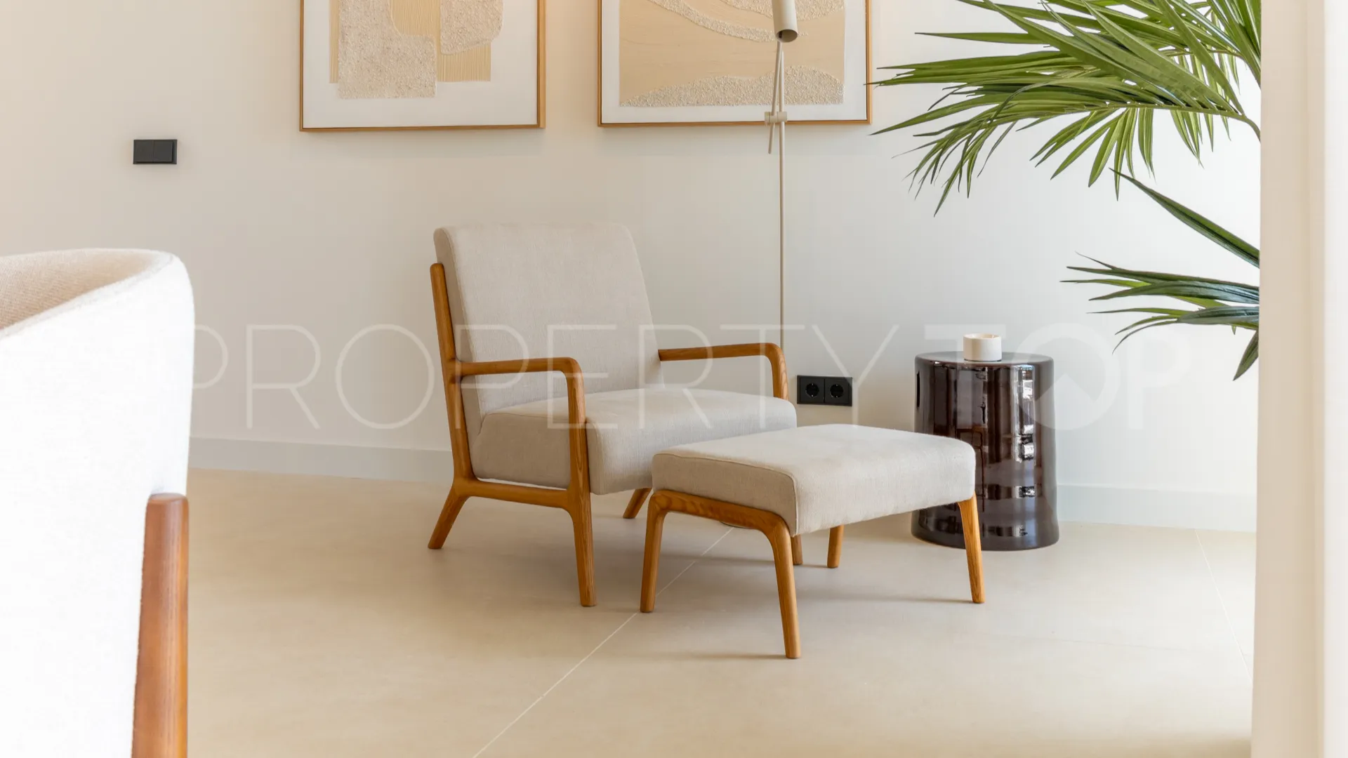 Se vende villa en Sierra Blanca Country Club con 3 dormitorios