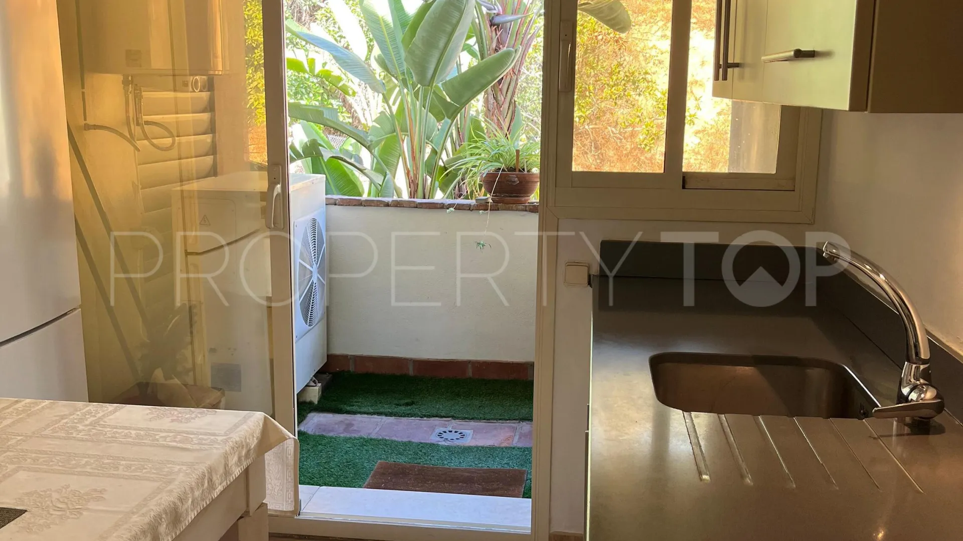 Apartment for sale in Rio Real Golf with 3 bedrooms