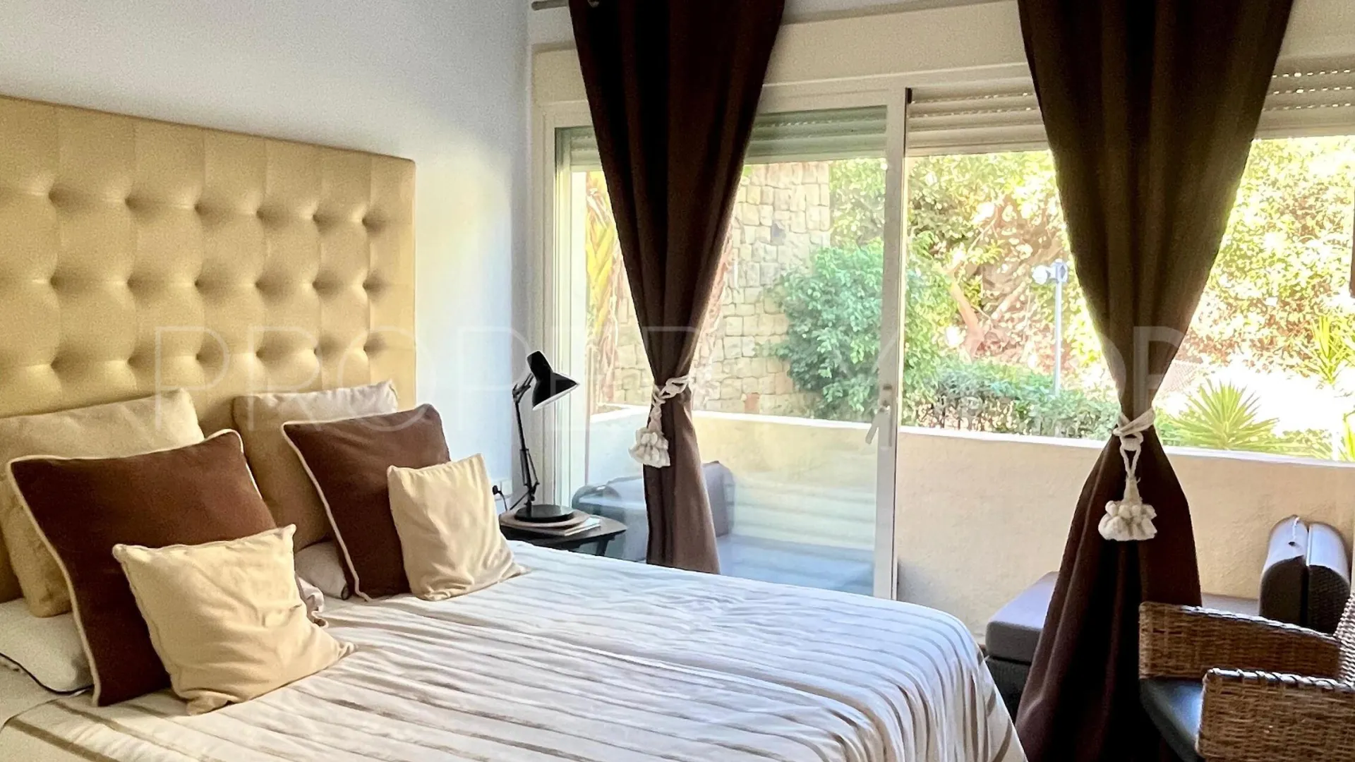 Apartment for sale in Rio Real Golf with 3 bedrooms