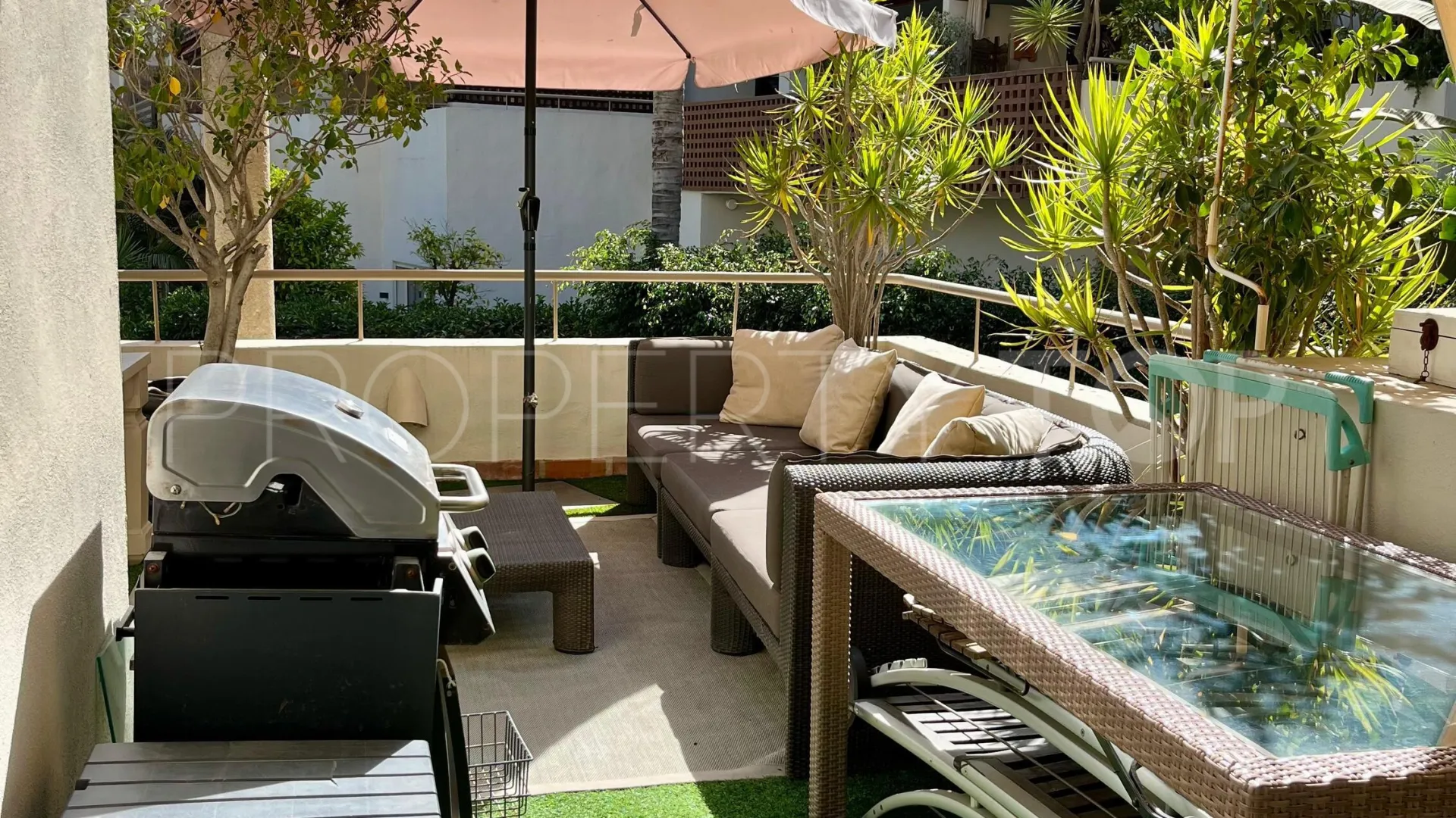 Apartment for sale in Rio Real Golf with 3 bedrooms