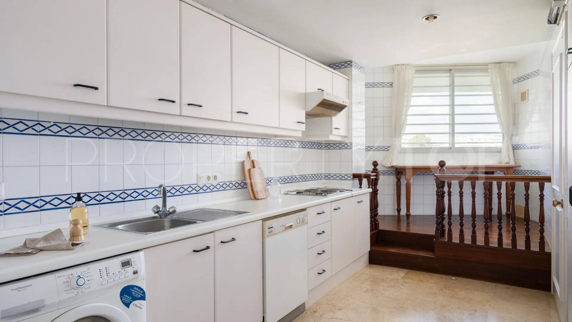 For sale Guadalmina Alta 2 bedrooms apartment